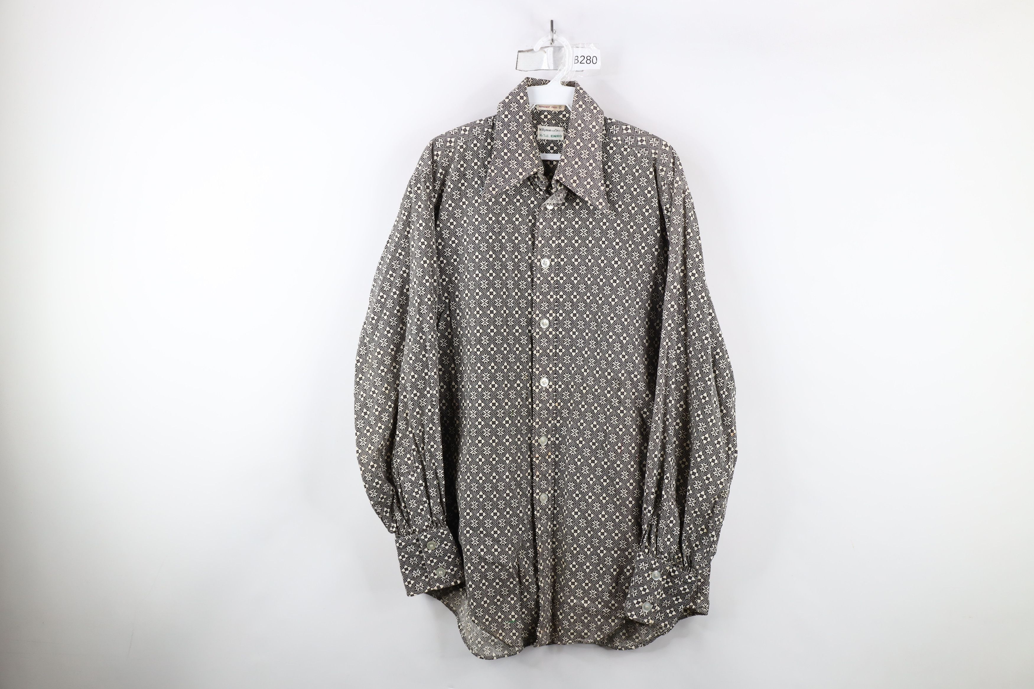 Vintage 60s 70s Streetwear Collared Button Shirt USA