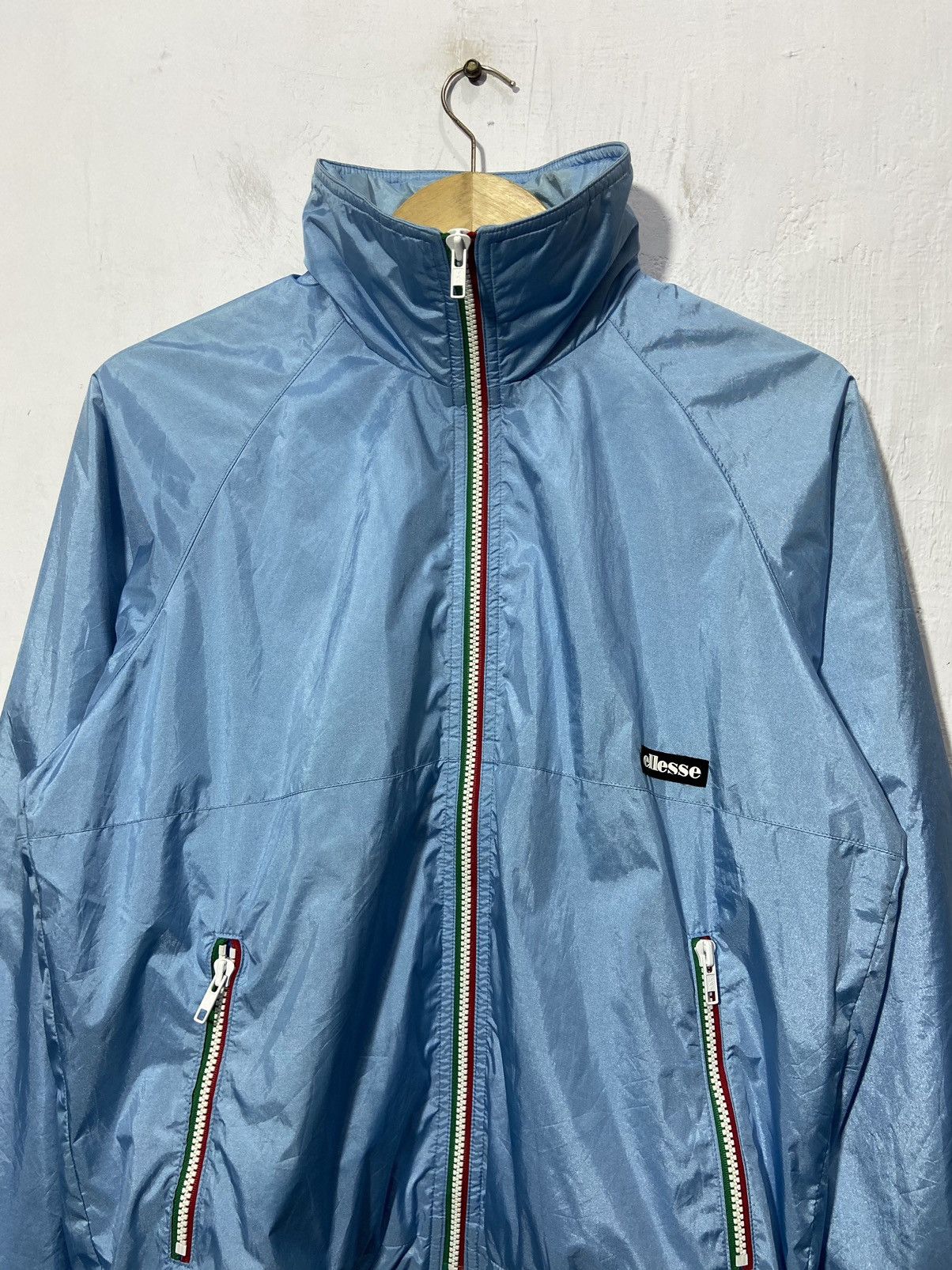 Ellesse × Vintage Vintage Ellesse Windbreaker Jacket Hidden Hoodie Size US L / EU 52-54 / 3 - 3 Thumbnail