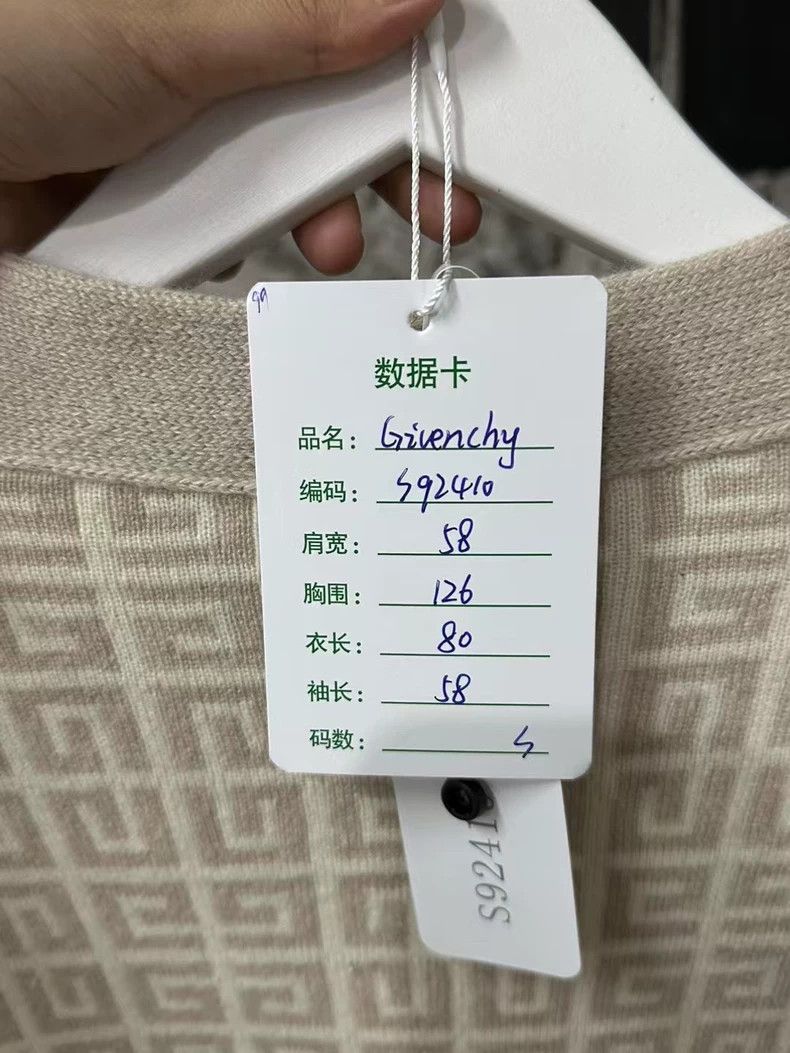 Givenchy Givenchy Cashmere Cardigan Size US S / EU 44-46 / 1 - 7 Thumbnail