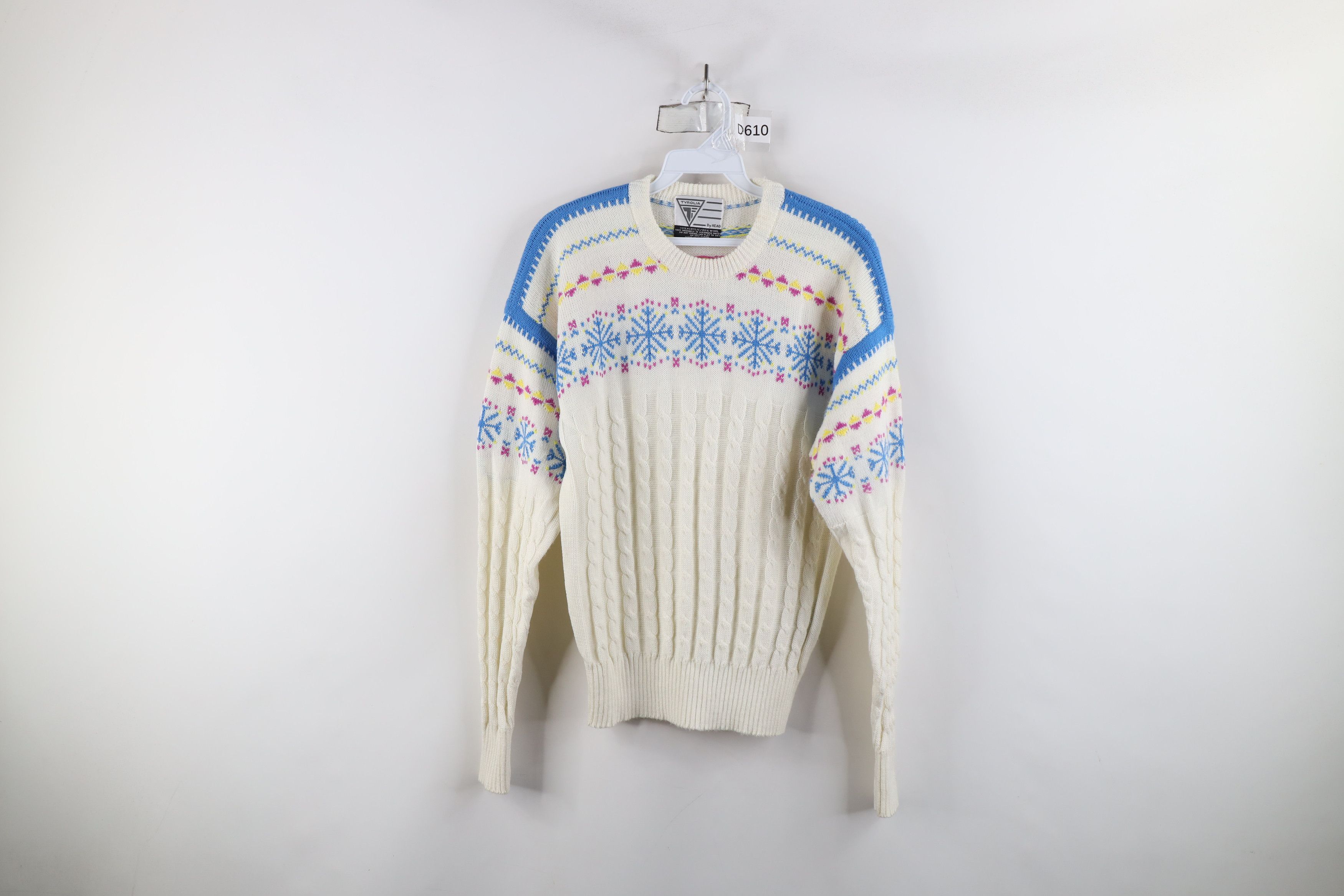 Vintage Vintage 70s 80s Fair Isle Snow Flake Cable Knit Sweater Size M / US 6-8 / IT 42-44 - 1 Thumbnail