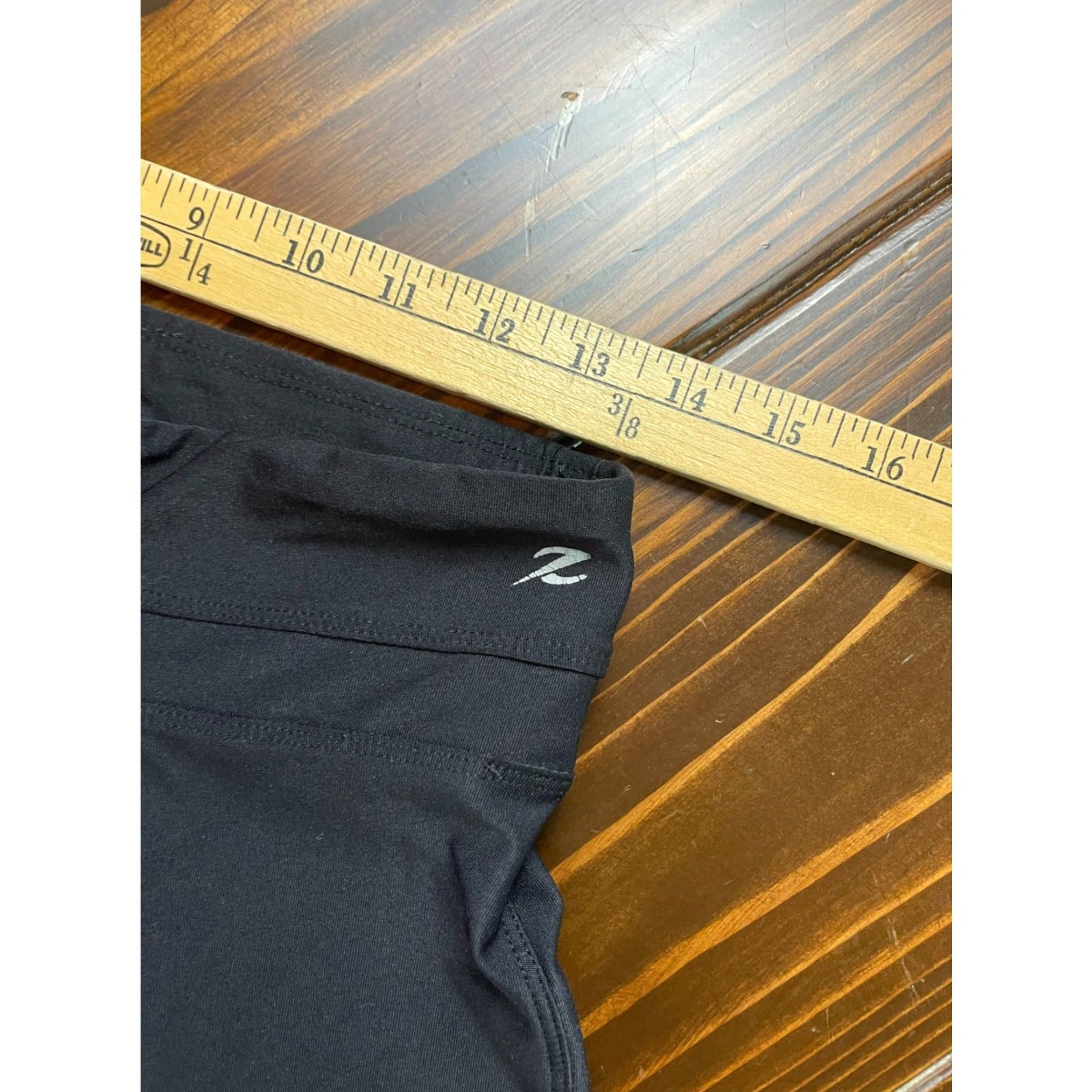 Vintage Energy Zone Pants Women's Medium Black Cropped Activewear Leggings Size 32" / US 10 / IT 46 - 4 Thumbnail