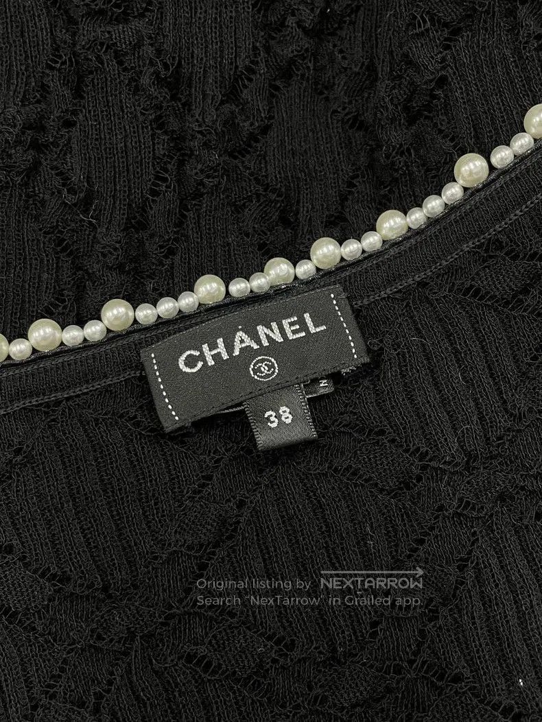 Chanel Chanel Black Pearl V-Neck Knit Top. Size US M / EU 48-50 / 2 - 6 Thumbnail