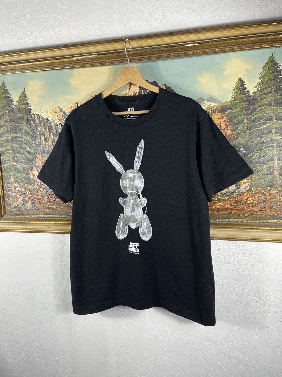 Art × Streetwear × Uniqlo Jeff koons stainless steel rabbit sculpture ...