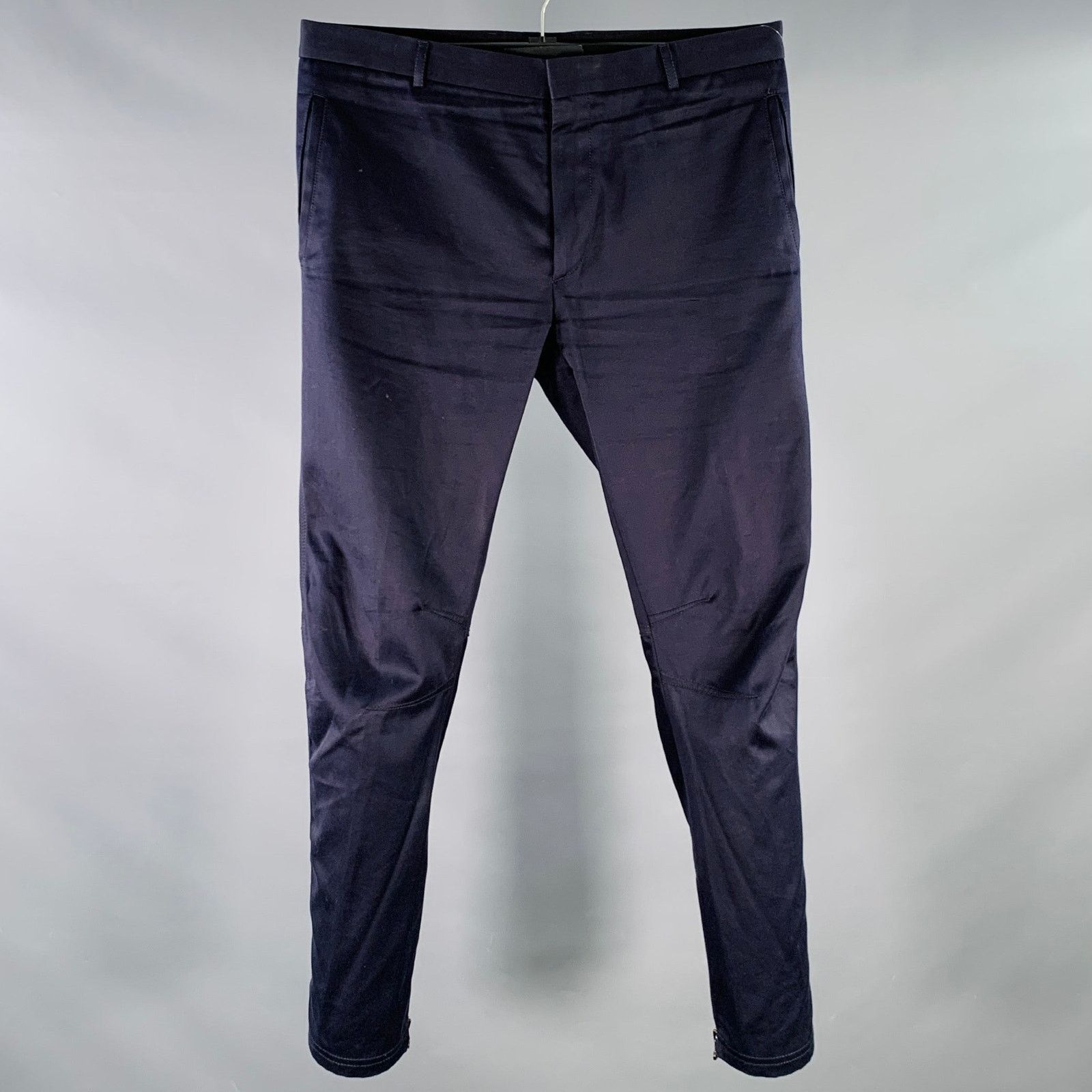 Lanvin LANVIN Size 32 Navy Cotton Ankle Zip Flat Front Dress Pants Size US 32 / EU 48 - 1 Thumbnail