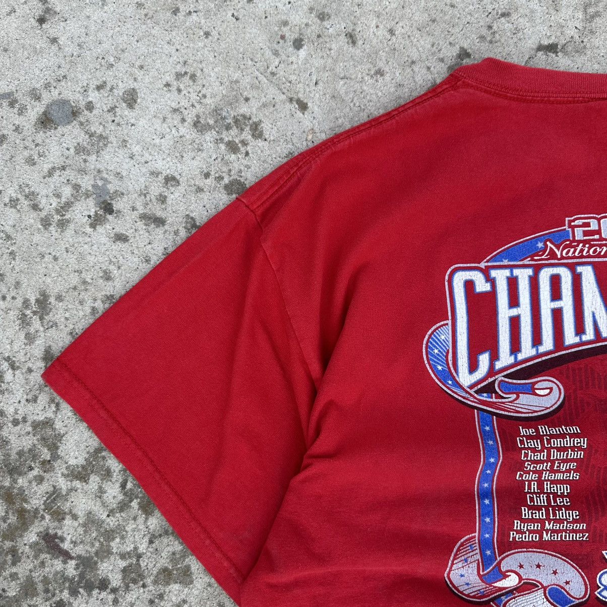 Raised by Champions Vintage Philadelphia Phillies T-shirts Champions 2009 Size US XL / EU 56 / 4 - 9 Thumbnail