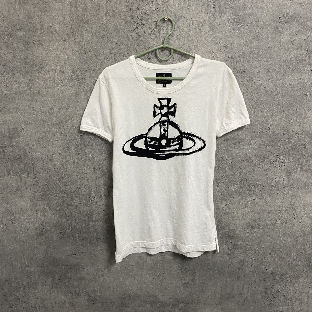 vivienn westwood T-shirt y2k｜Other Designers Vintage - Vivienne