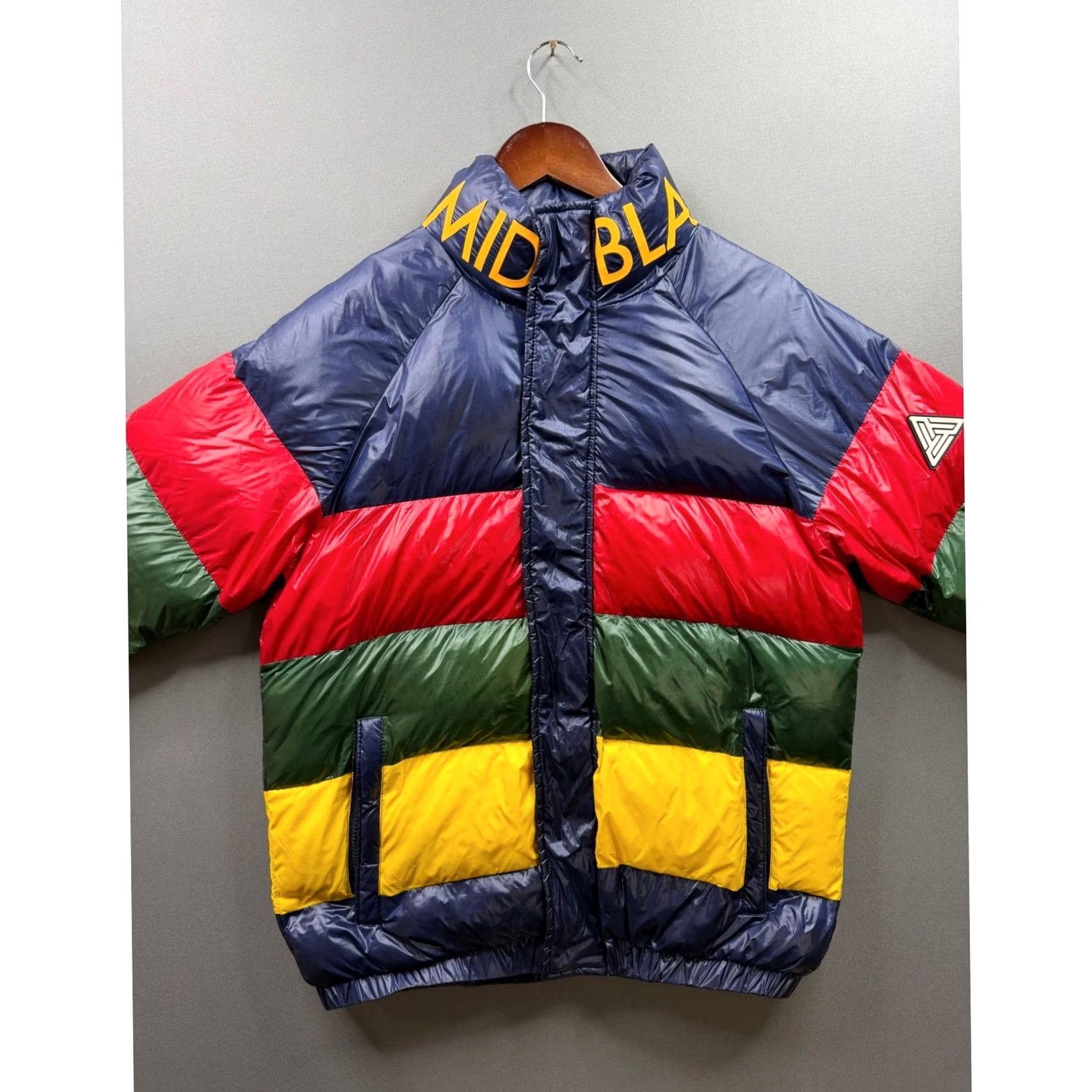 Black Pyramid VINTAGE? No. Size US S / EU 44-46 / 1 - 2 Thumbnail