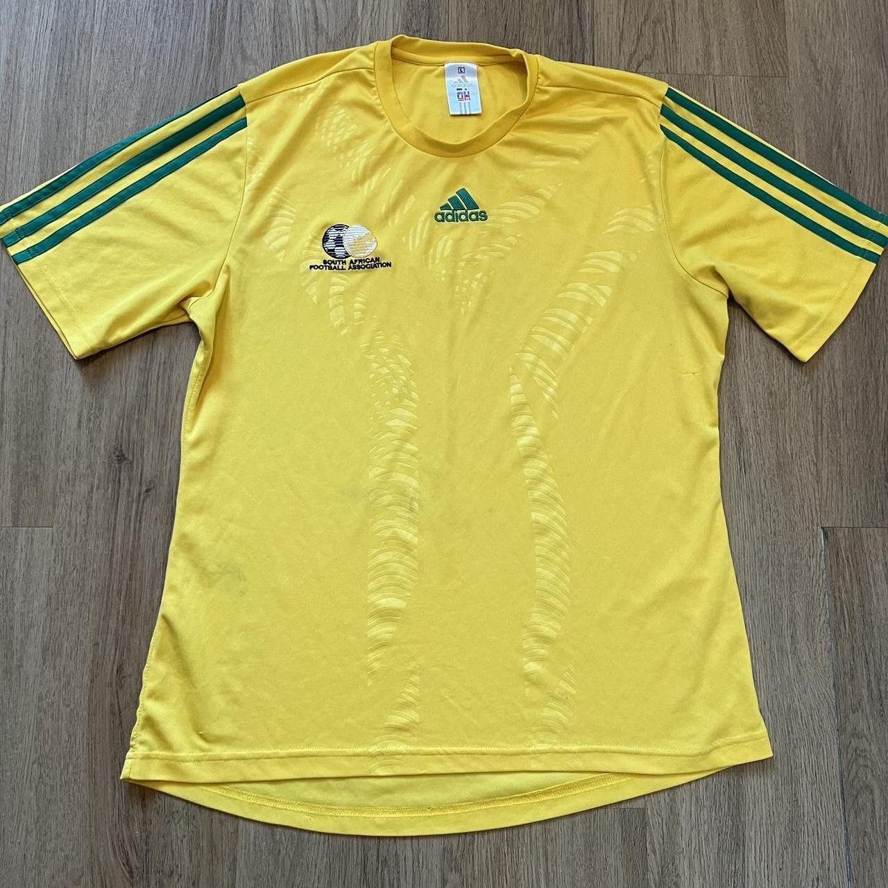 Adidas 2010-12 South Africa Home Adidas Football shirt Size US L / EU 52-54 / 3 - 1 Thumbnail