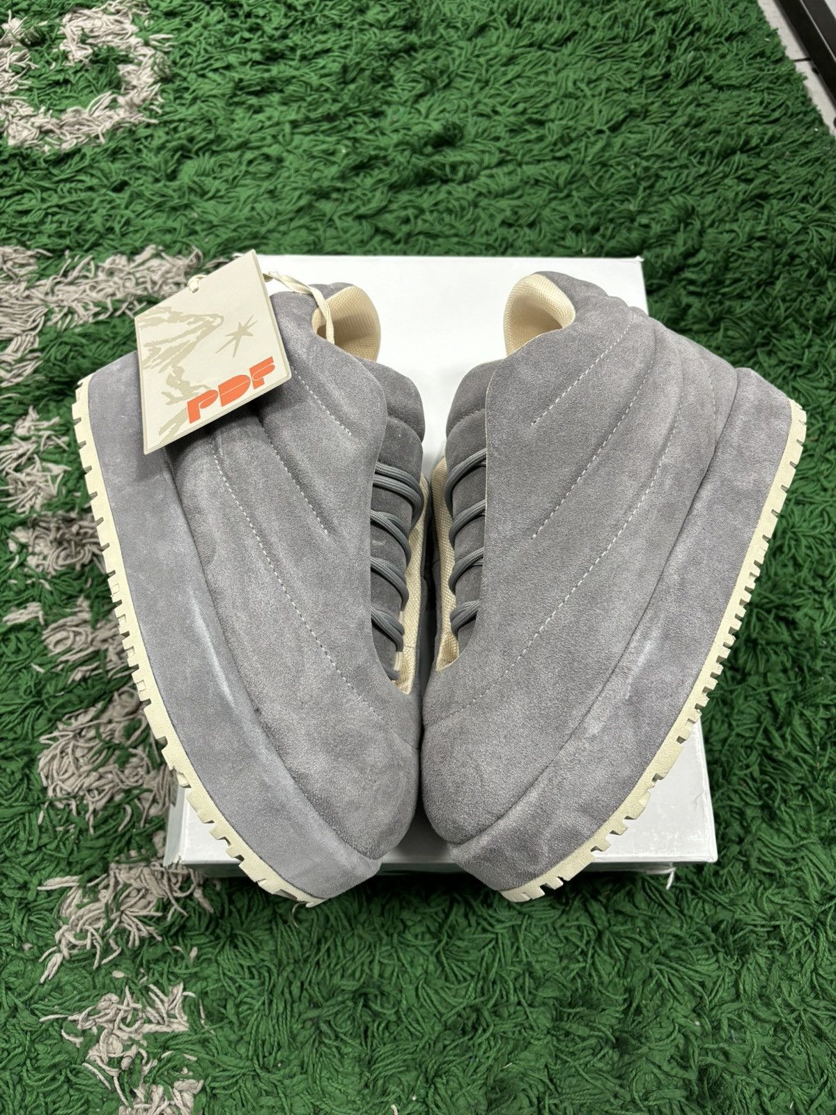 PDF PDF sneakers grey bulky 9 Size US 9 / EU 42 - 1 Thumbnail