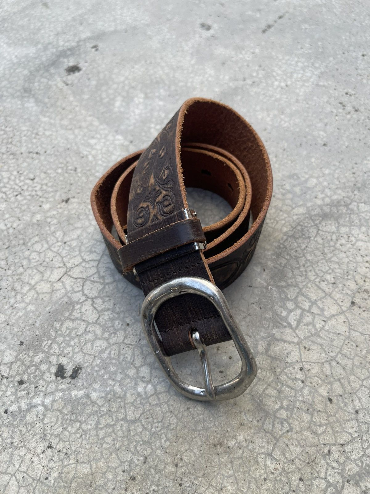 Genuine Leather Men Crafted Leather Belt W32-33 Made in Japan Size 32 - 1 Thumbnail