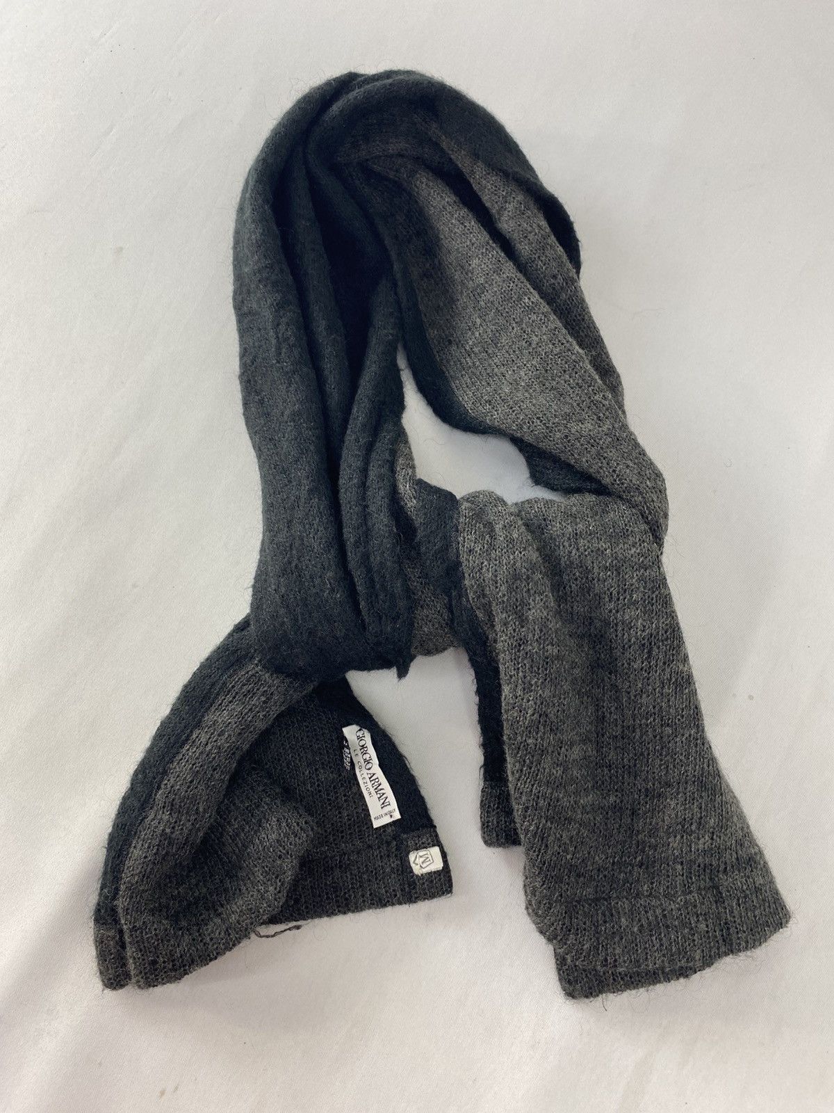 Giorgio Armani Giorgio Armani Le Collezion Mohair Plain Scarf Italian Made Size ONE SIZE - 3 Thumbnail