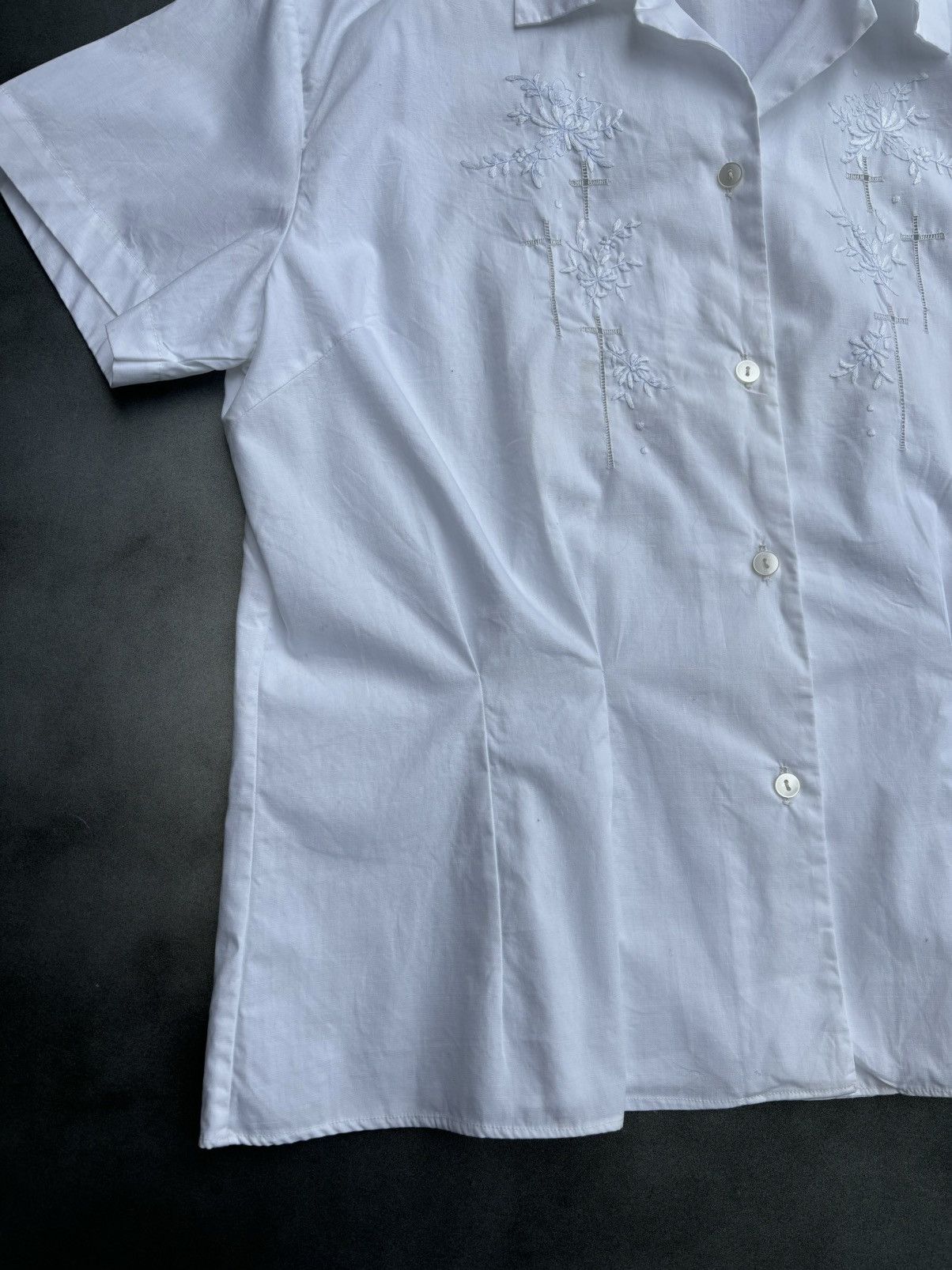 Vintage Vintage Camp Shirt White Cotton Embroidered Dart Sheer Lace Size US XS / EU 42 / 0 - 5 Thumbnail