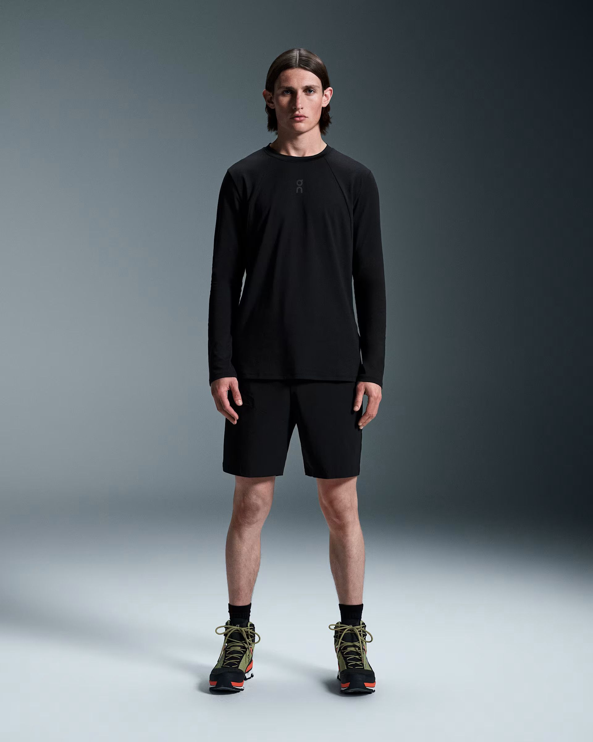 On Black Trek Long-T Size US L / EU 52-54 / 3 - 2 Thumbnail