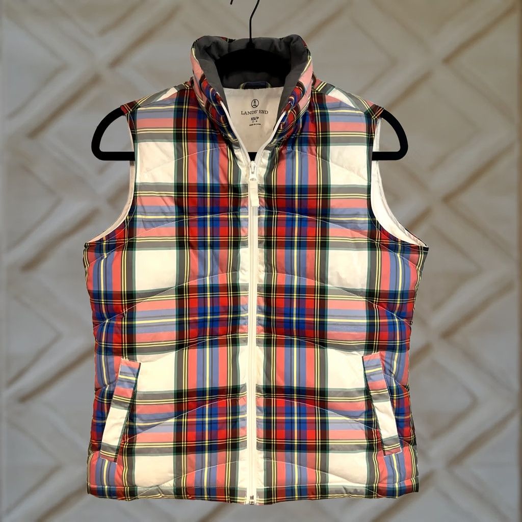 Lands' End Lands End Plaid Down Puffer Vest Size XS Winter Valentines Day Preppy Women's Size XS / US 0-2 / IT 36-38 - 1 Thumbnail