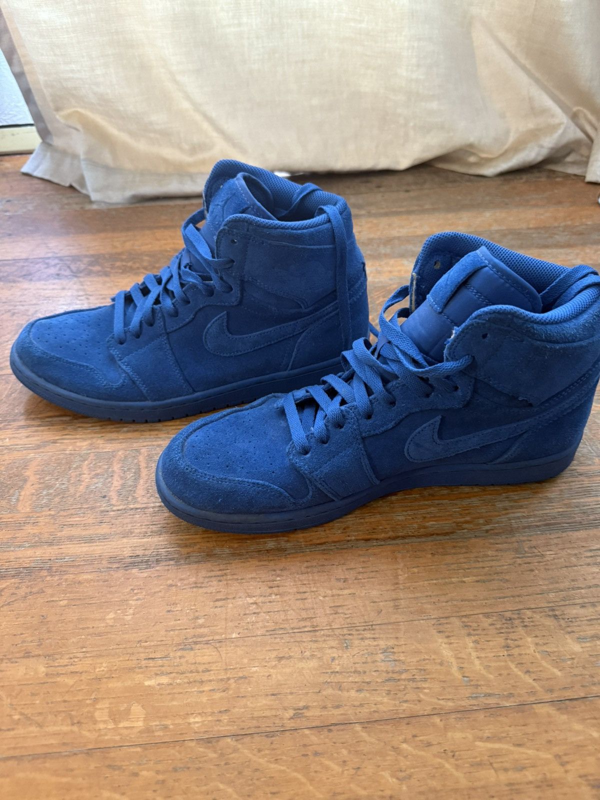 Jordan Brand × Nike Jordan 1 Retro Blue Suede Size US 10.5 / EU 43-44 - 7 Thumbnail