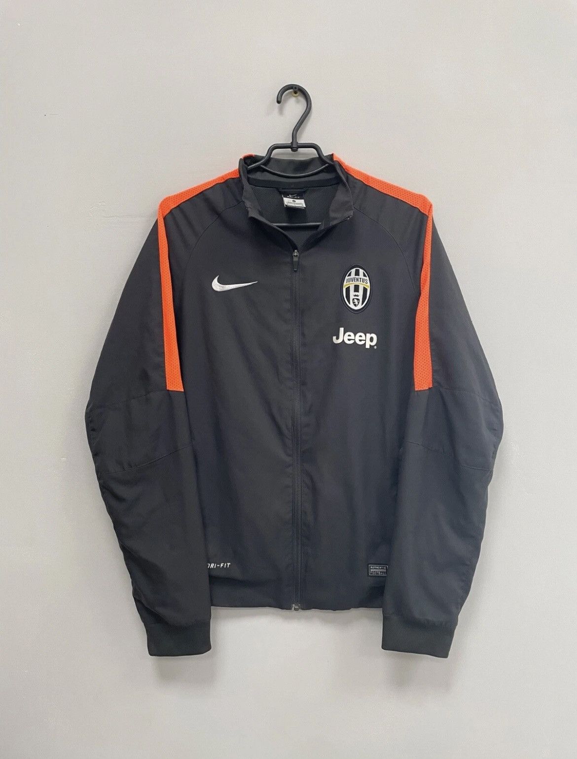 Nike Juventus 2014/2015 Football Traning Track Jacket Nike Size US M / EU 48-50 / 2 - 1 Thumbnail