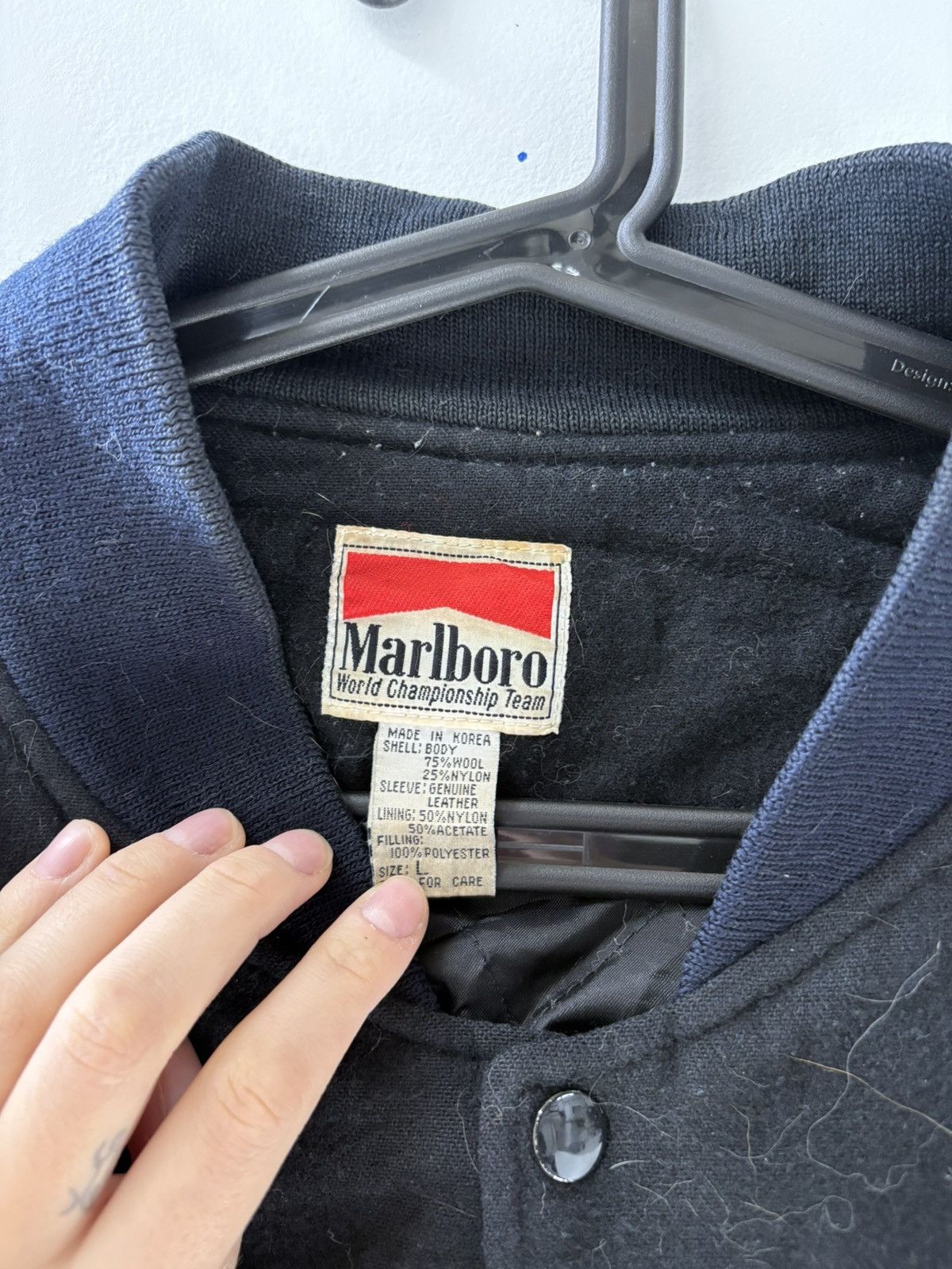 Marlboro × Vintage Black and red leather Marlboro varsity jacket Size US L / EU 52-54 / 3 - 3 Thumbnail