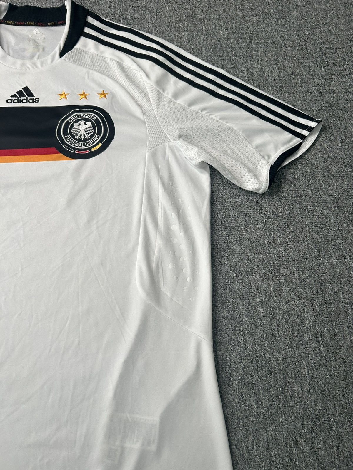 Adidas Adidas Germany Euro 2008 Home Jersey Sieger 70 Vintage XL Size US XL / EU 56 / 4 - 8 Thumbnail