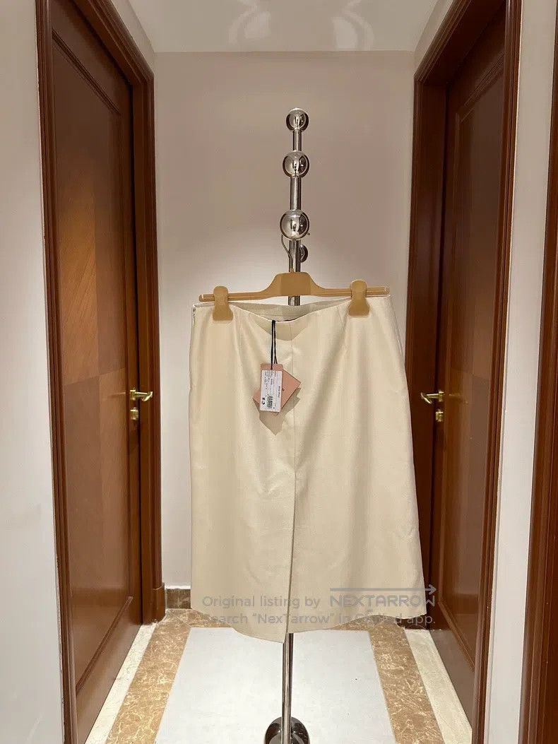 Miu Miu Miu Miu 38 overskirt Size 37" - 2 Thumbnail