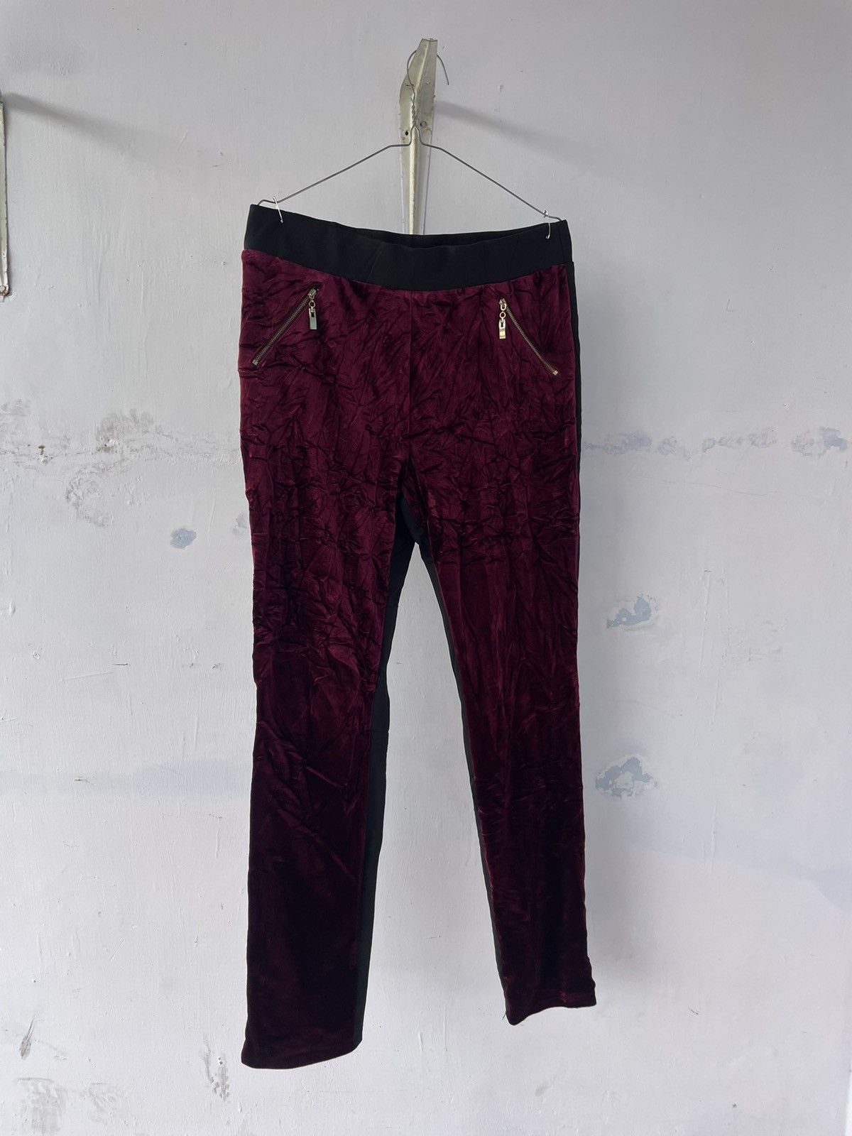 image of If Six Was Nine x Made In USA Victoria By Victoria Beckham Pants Unique Style in Black Red, Women's