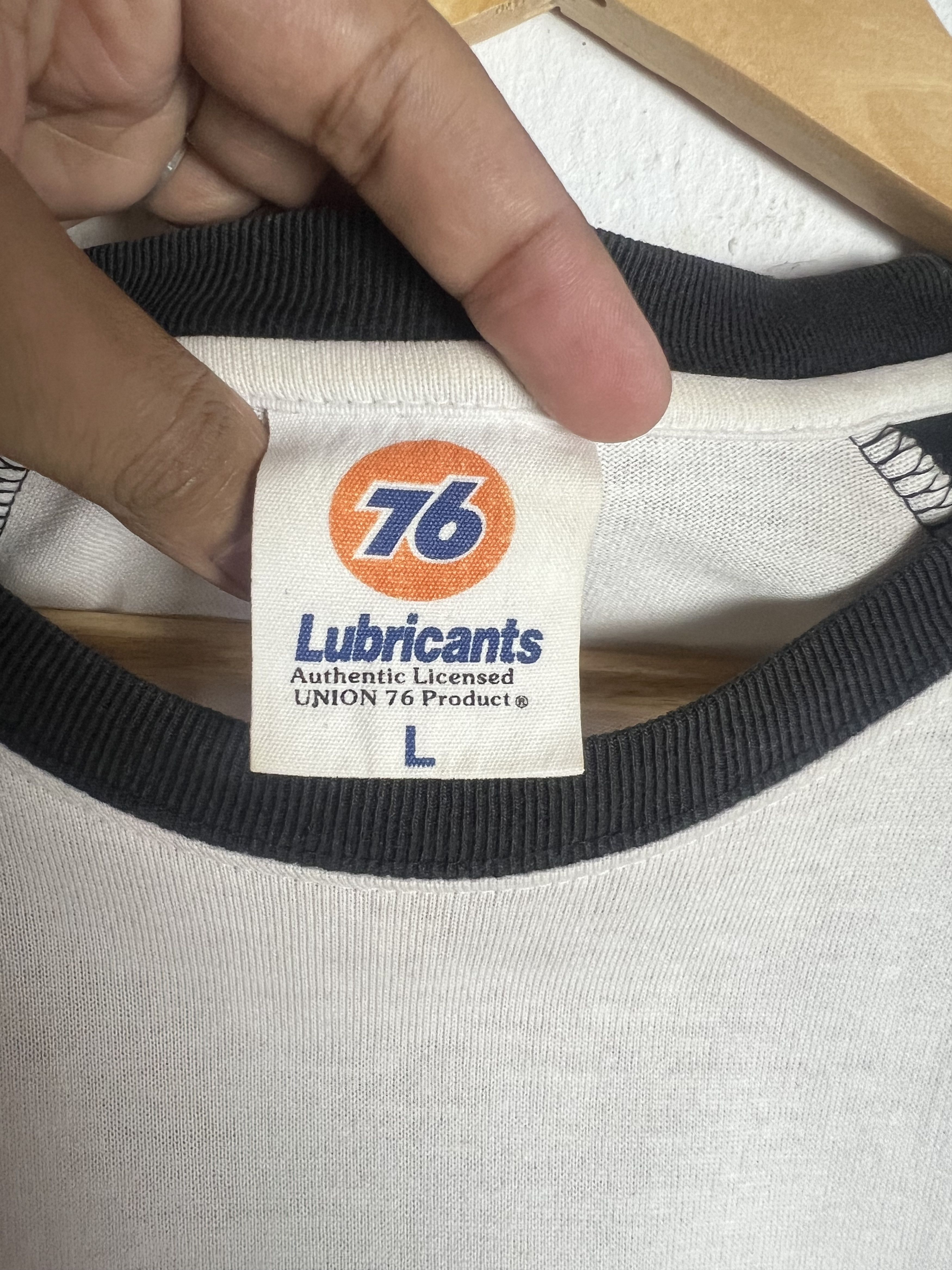 Vintage Vintage Union 76 Lubricants Raglan Tee Size US L / EU 52-54 / 3 - 11 Thumbnail