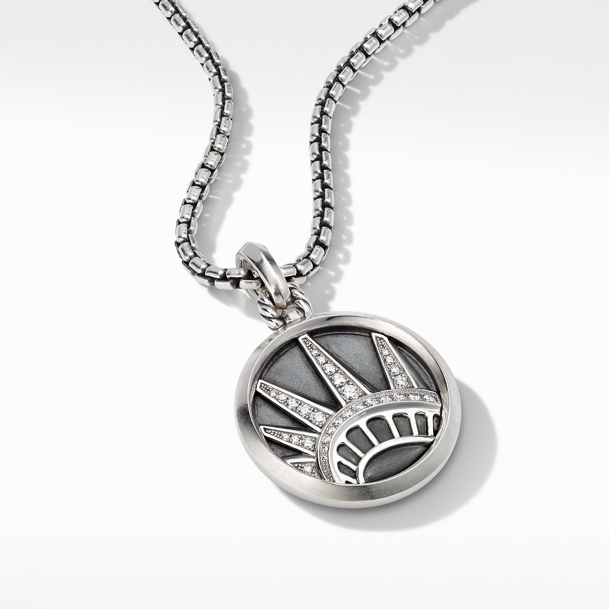 David Yurman o1w1db10325 Size:OS/NYC Statue of Liberty Amulet in Silver Size ONE SIZE - 3 Thumbnail