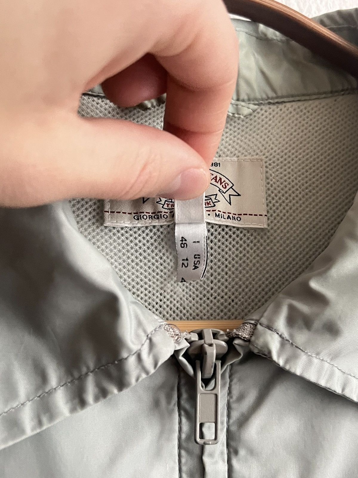 Emporio Armani Vintage Armani Jeans Nylon cropped Jacket Size US S / EU 44-46 / 1 - 3 Thumbnail