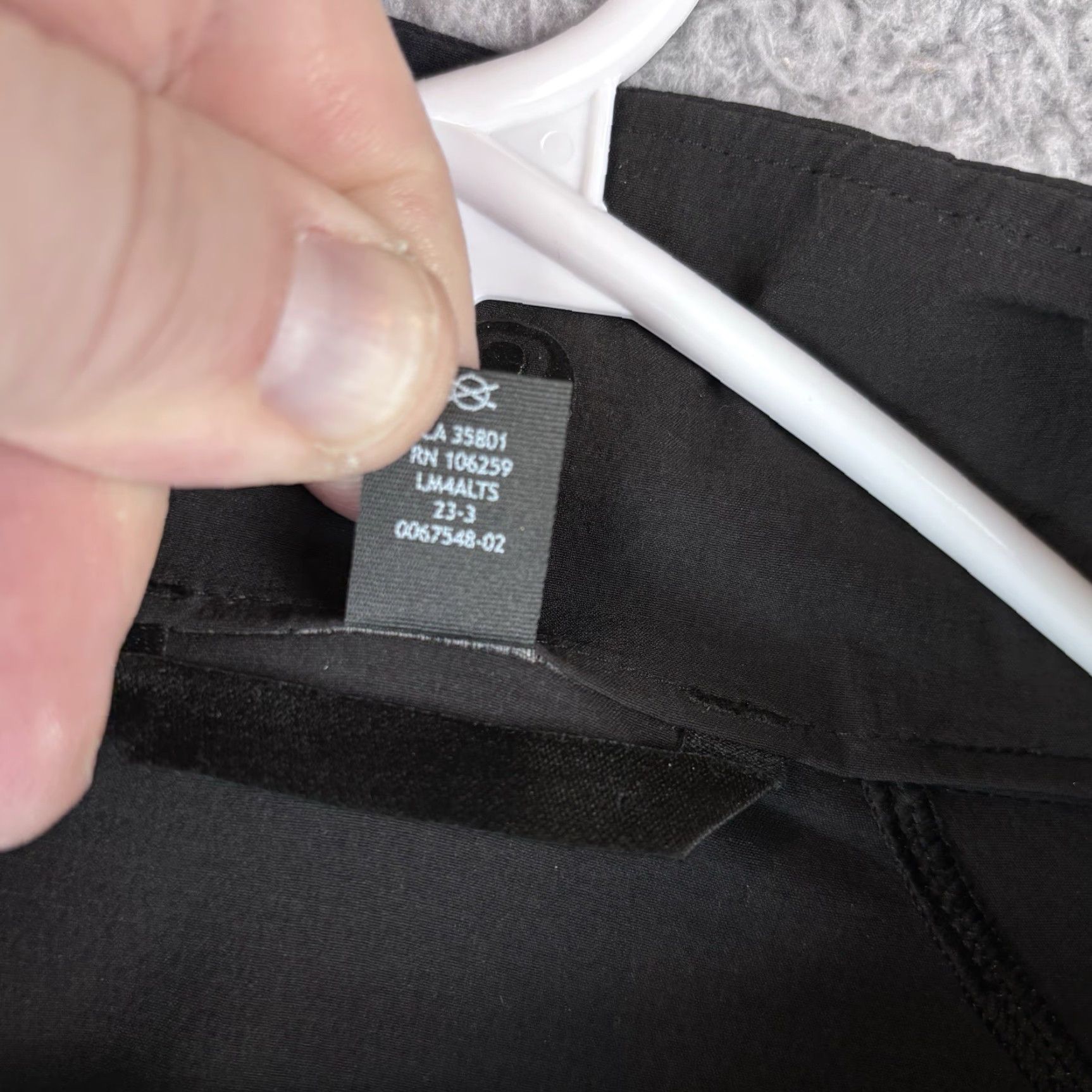 Lululemon Lululemon Sojourn Jacket Mens Large Black Full Zip Performance Mock Neck Tech Jacket Size US L / EU 52-54 / 3 - 5 Thumbnail