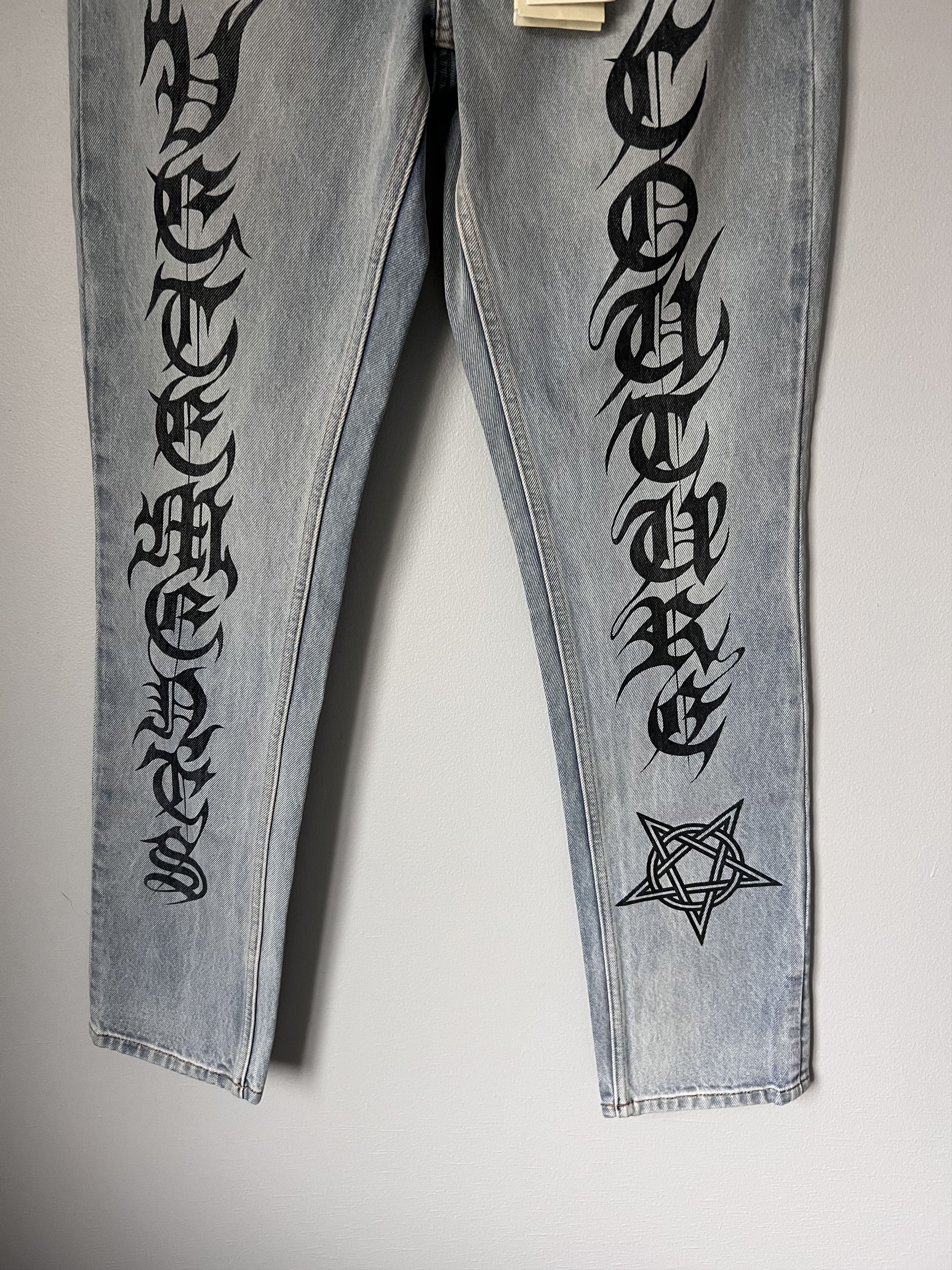 Vetements VETEMENTS Fire Logo Magic Jeans in Blue Size 29" - 3 Thumbnail
