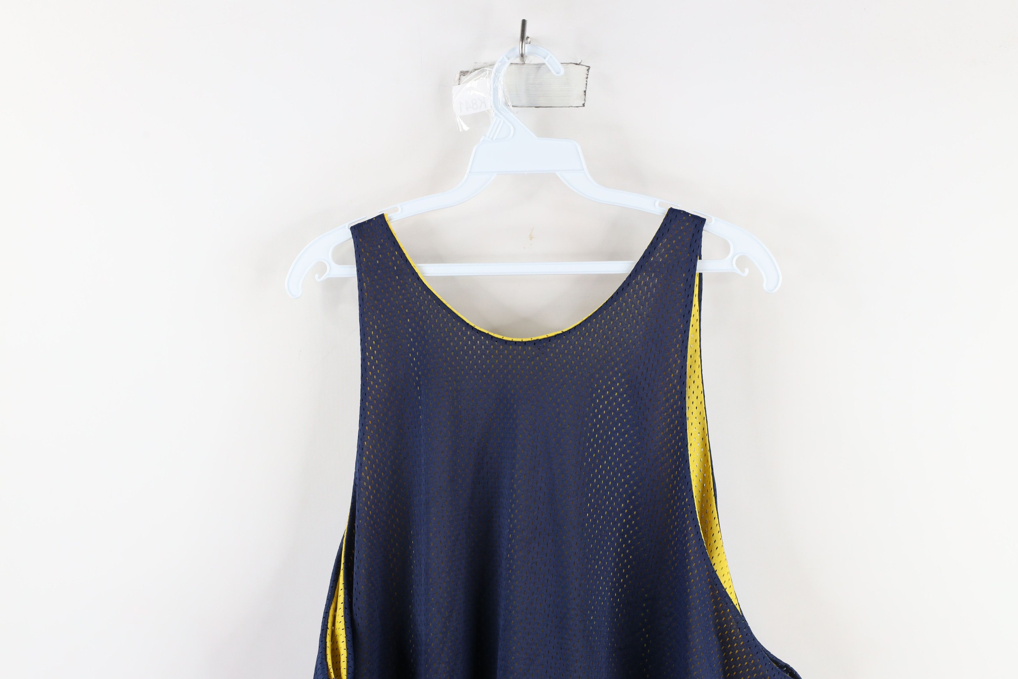Vintage Vintage 90s Streetwear Mesh Reversible Basketball Jersey USA Size US XL / EU 56 / 4 - 16 Thumbnail