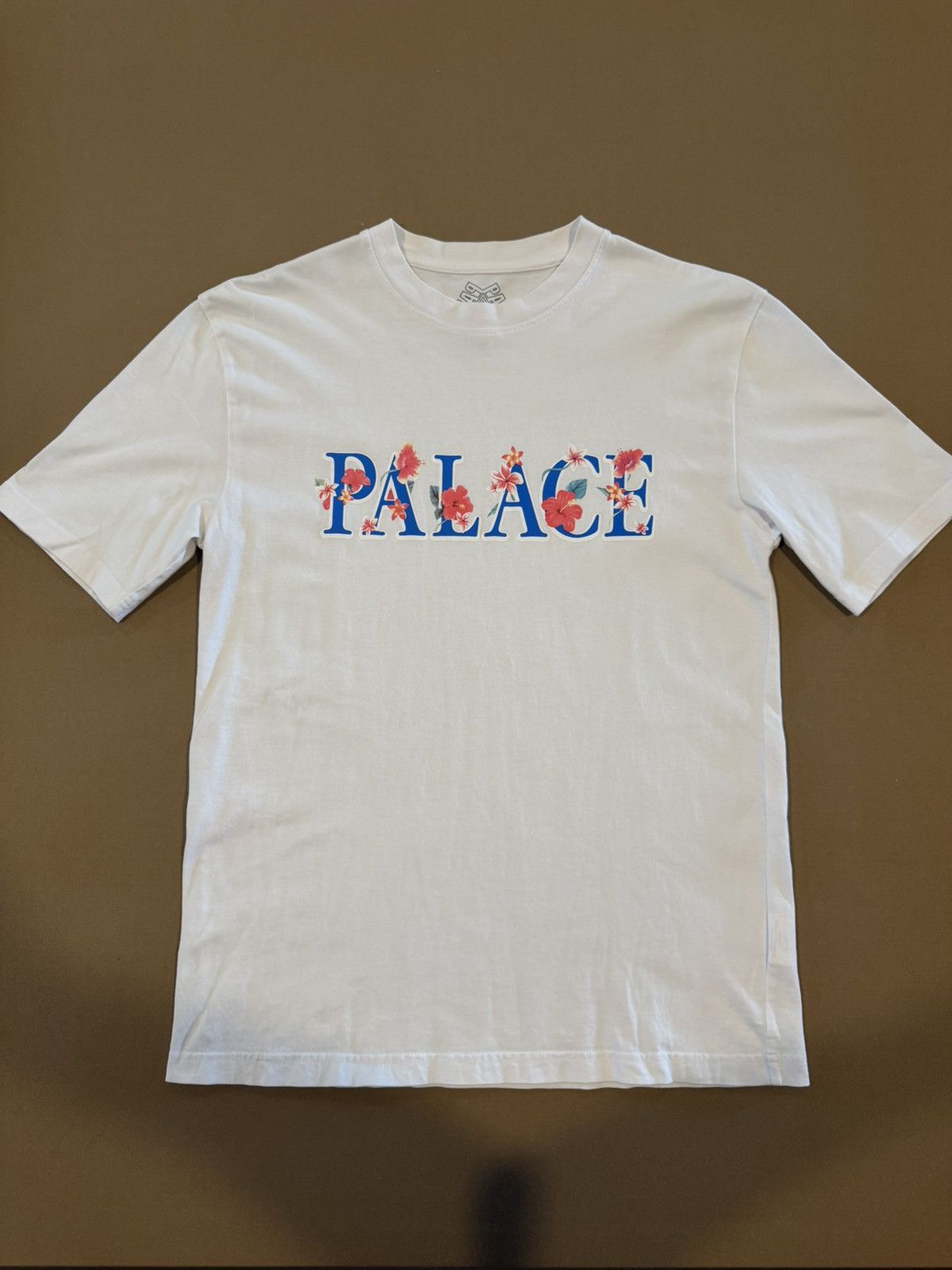 Palace Palace “Thanks A Bunch” SS22 Tshirt Size US M / EU 48-50 / 2 - 1 Thumbnail