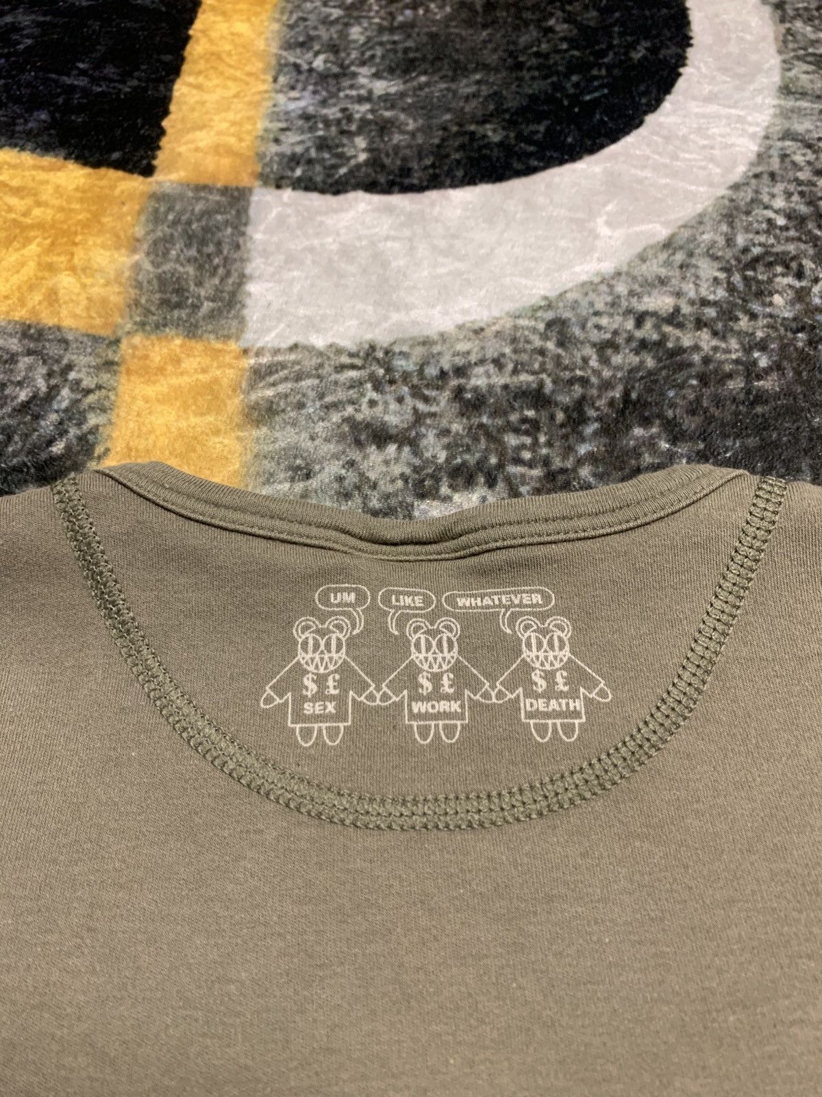 Vintage Radiohead T-Shirt Customer Focused Music Size ONE SIZE - 3 Thumbnail