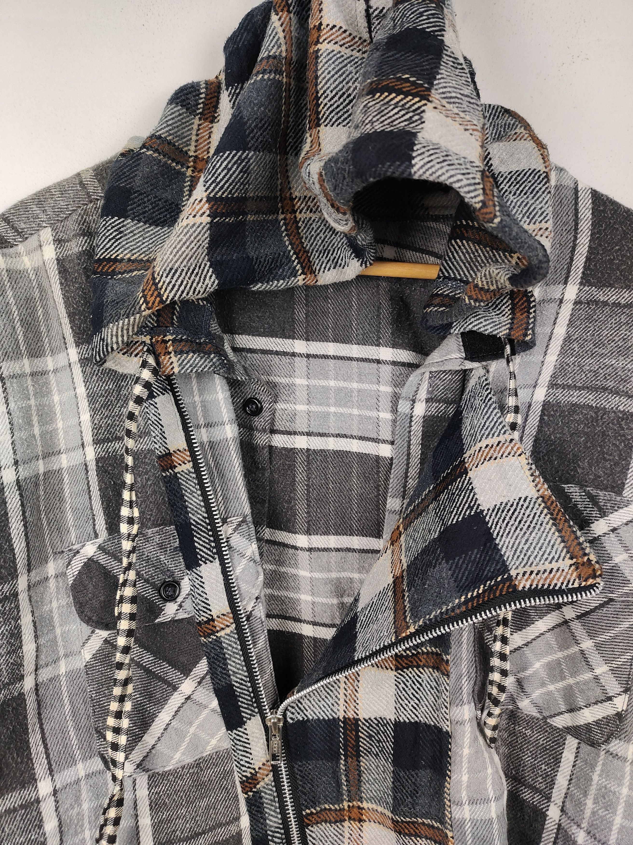 Other deconstructed hooded flannel shirt with asymmetrical design Size US M / EU 48-50 / 2 - 4 Thumbnail