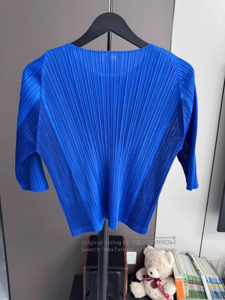 Issey Miyake Issey Miyake Ruffled Crew Neck 3/4 Sleeve Top Size L / US 10 / IT 46 - 2 Thumbnail