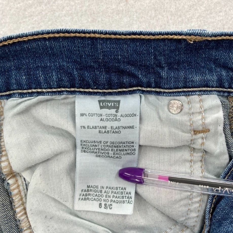 Levi's Levi's 505 Jeans Women's 6 Medium Wash Blue Stretch Denim Straight Leg Mid Rise Regular Size 28in Inseam 28in Size 28" / US 6 / IT 42 - 5 Thumbnail