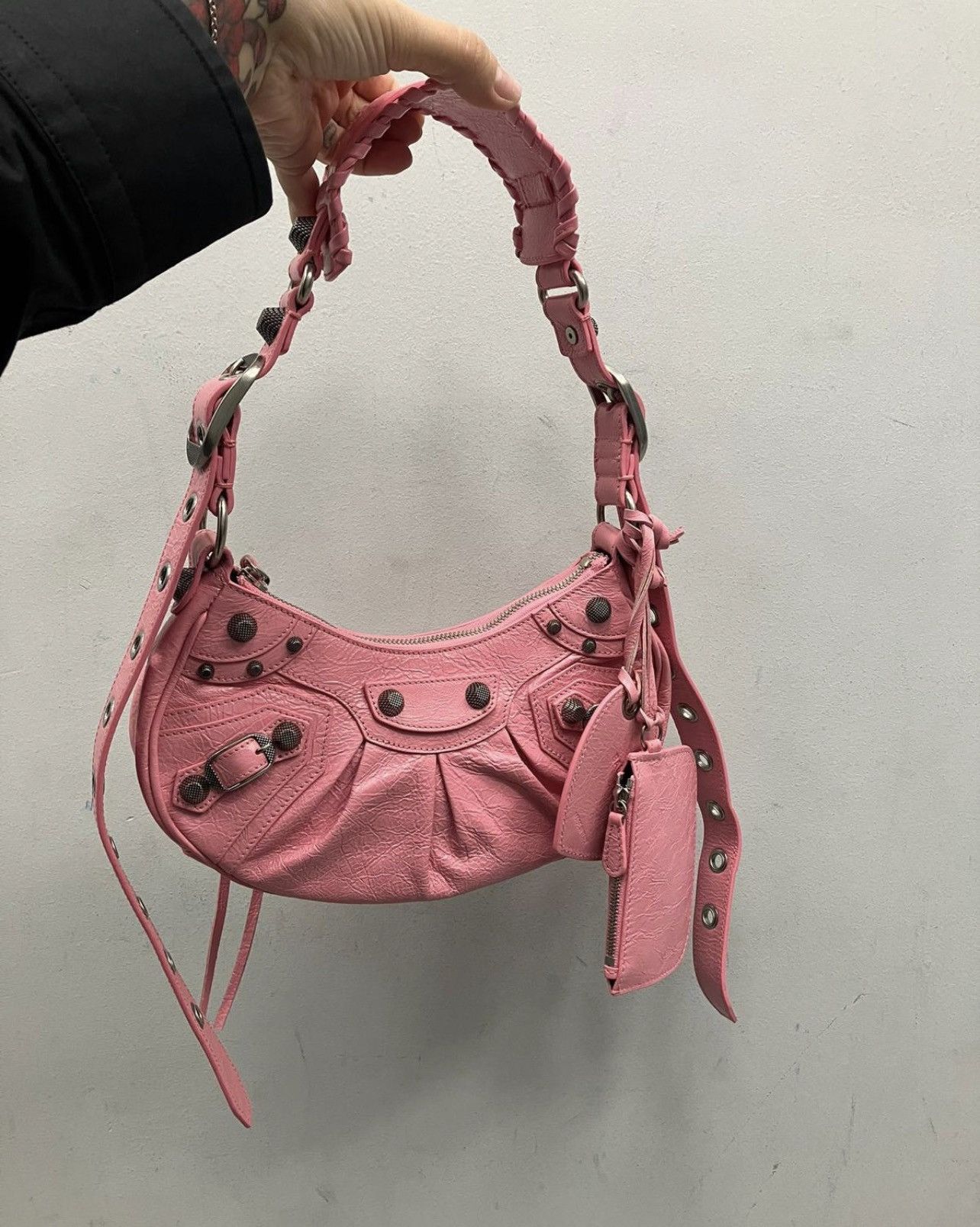 Balenciaga 🔥$2.8K VALUE🔥Balenciaga Cagole XS Leather Shoulder Bag Size ONE SIZE - 1 Thumbnail