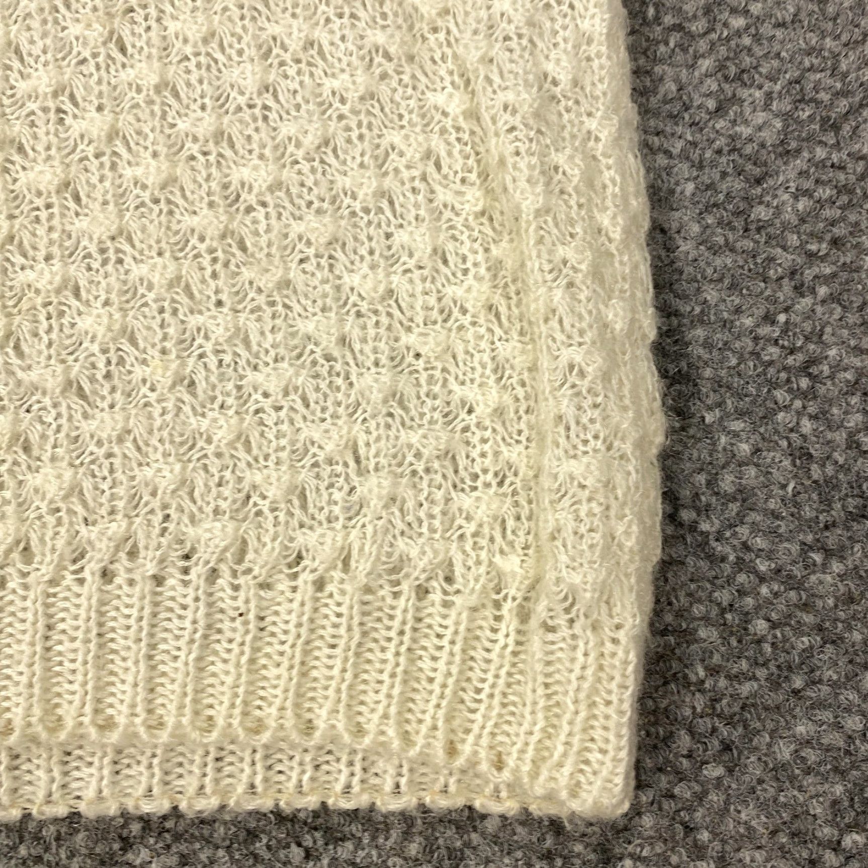 Vintage VINTAGE Nuggets Sweater Vest Womens Large White Open Knit Pullover Textured Korea Size L / US 10 / IT 46 - 5 Thumbnail