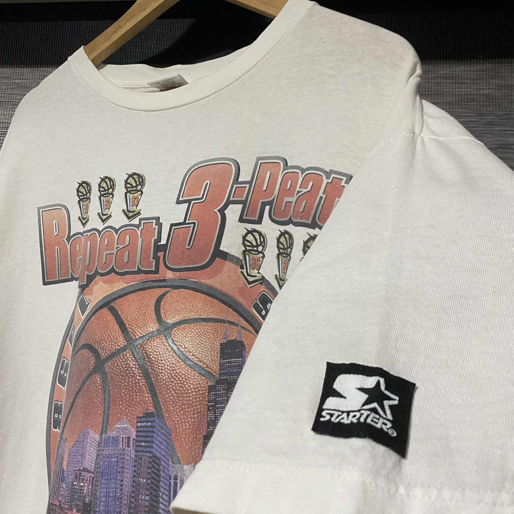 Starter 1998 Repeat 3 Peat Chicago Bulls Starter Championship Shirt Size US XL / EU 56 / 4 - 3 Thumbnail