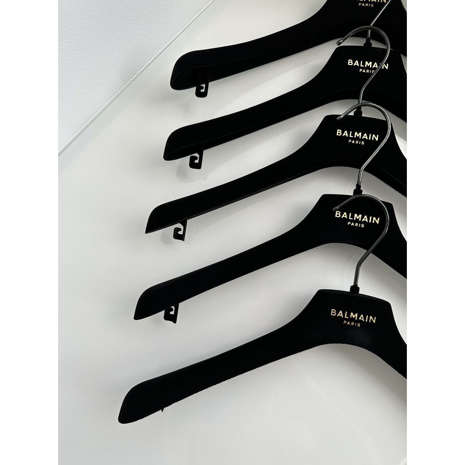 Balmain Balmain premium made in italy metal velour black hangers Size ONE SIZE - 4 Thumbnail