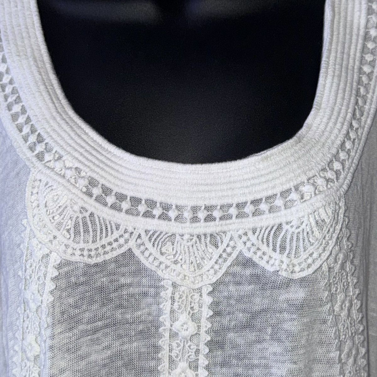 Anthropologie Anthropologie Cupid white linen blend lace detail tank top Size M / US 6-8 / IT 42-44 - 2 Thumbnail