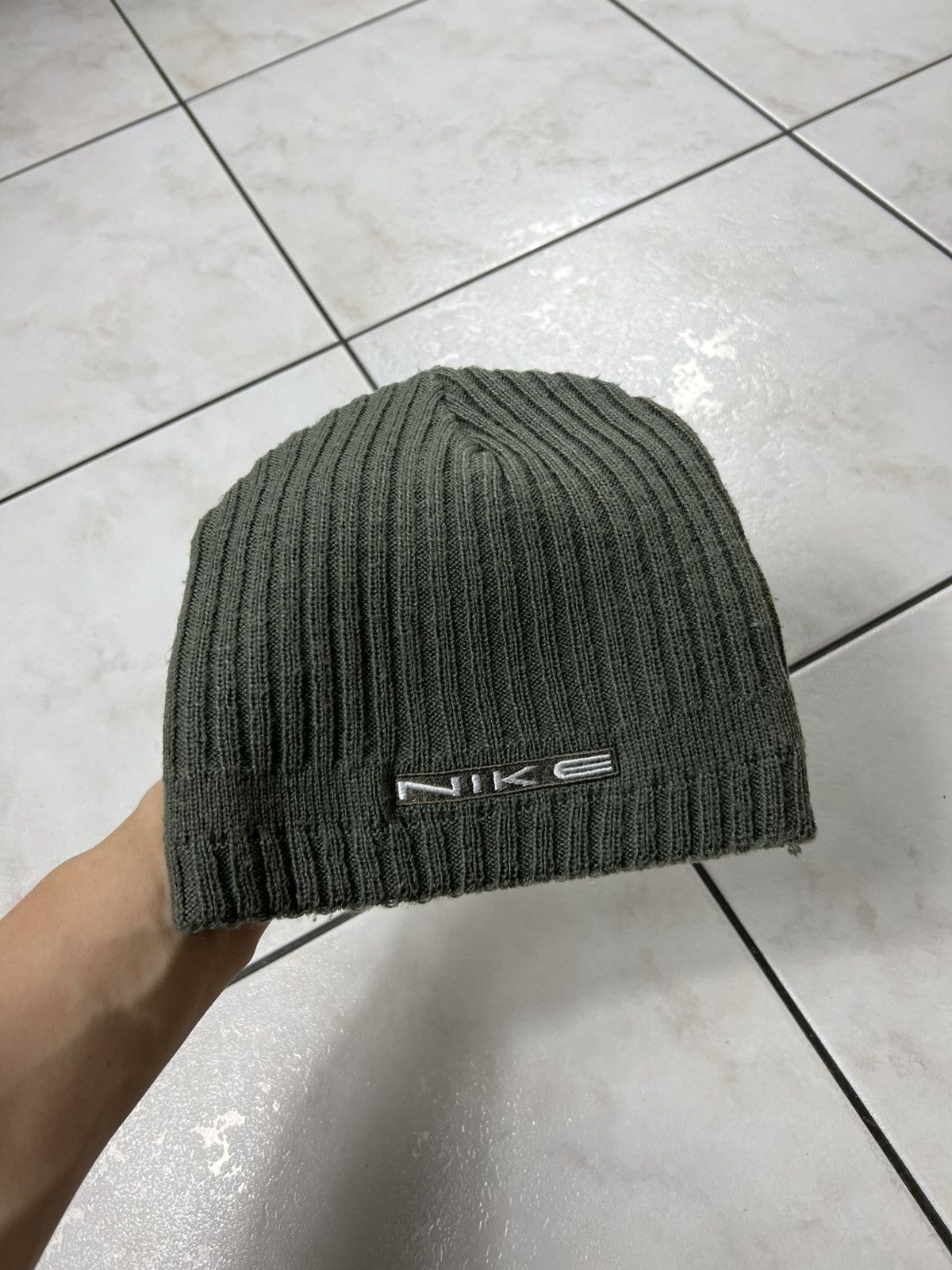 Nike Vintage Nike y2k knit beanie hat retro swoosh double sided Size ONE SIZE - 7 Thumbnail