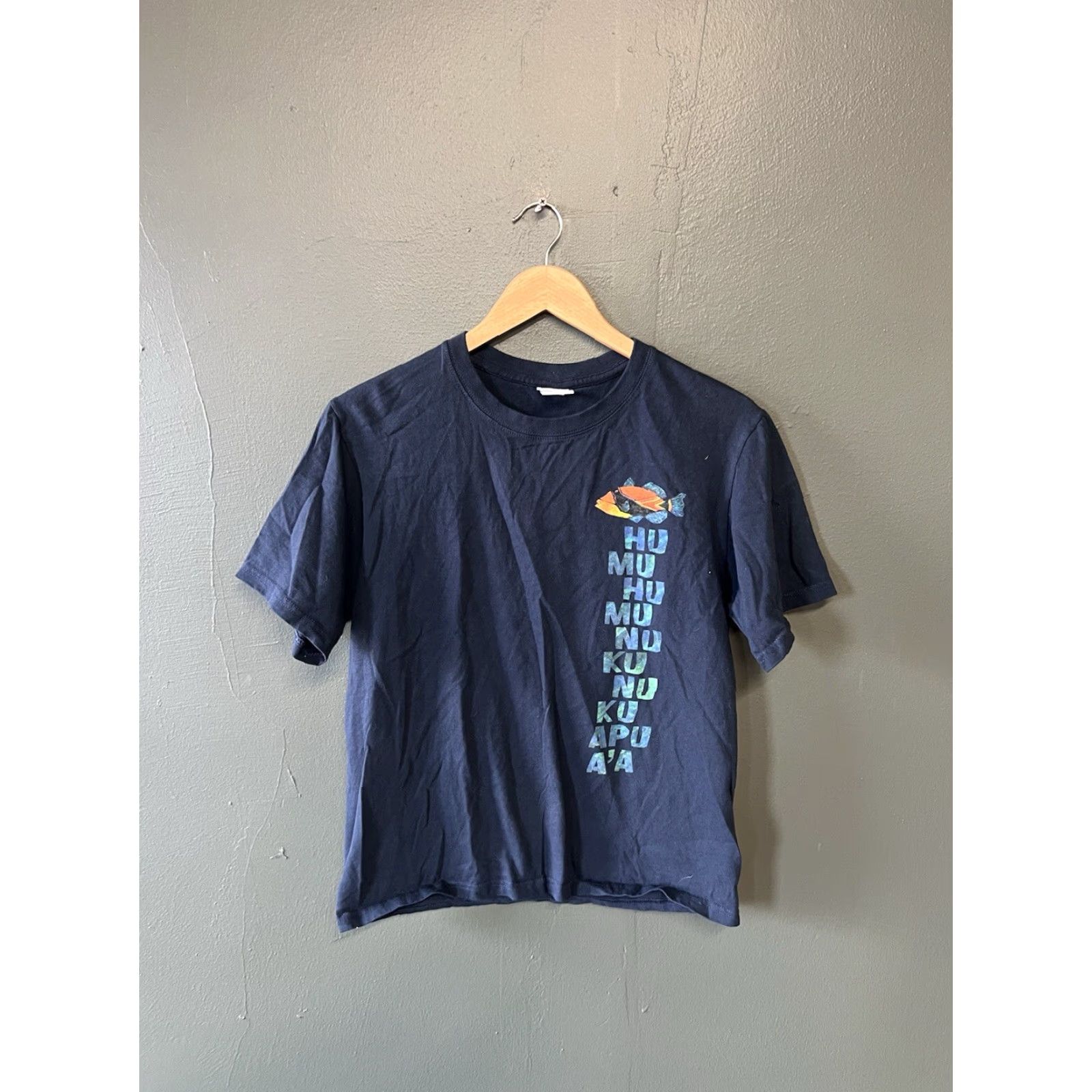 Vintage Crazy Shirts Mens Blue Short Sleeve T-shirt Fish Graphic Size S Size US S / EU 44-46 / 1 - 2 Thumbnail
