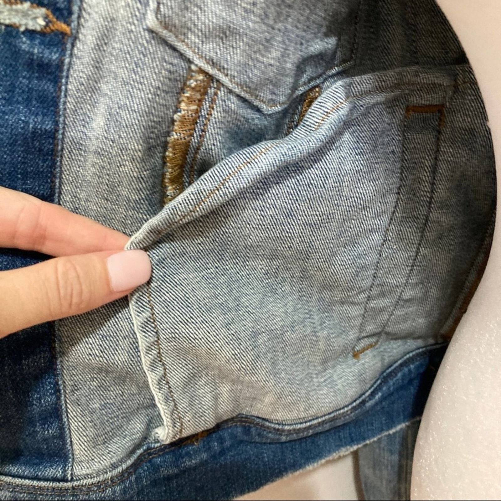 J Brand rare Harlow Cropped Denim Trucker Jacket size M Surface Blue Size M / US 6-8 / IT 42-44 - 10 Thumbnail