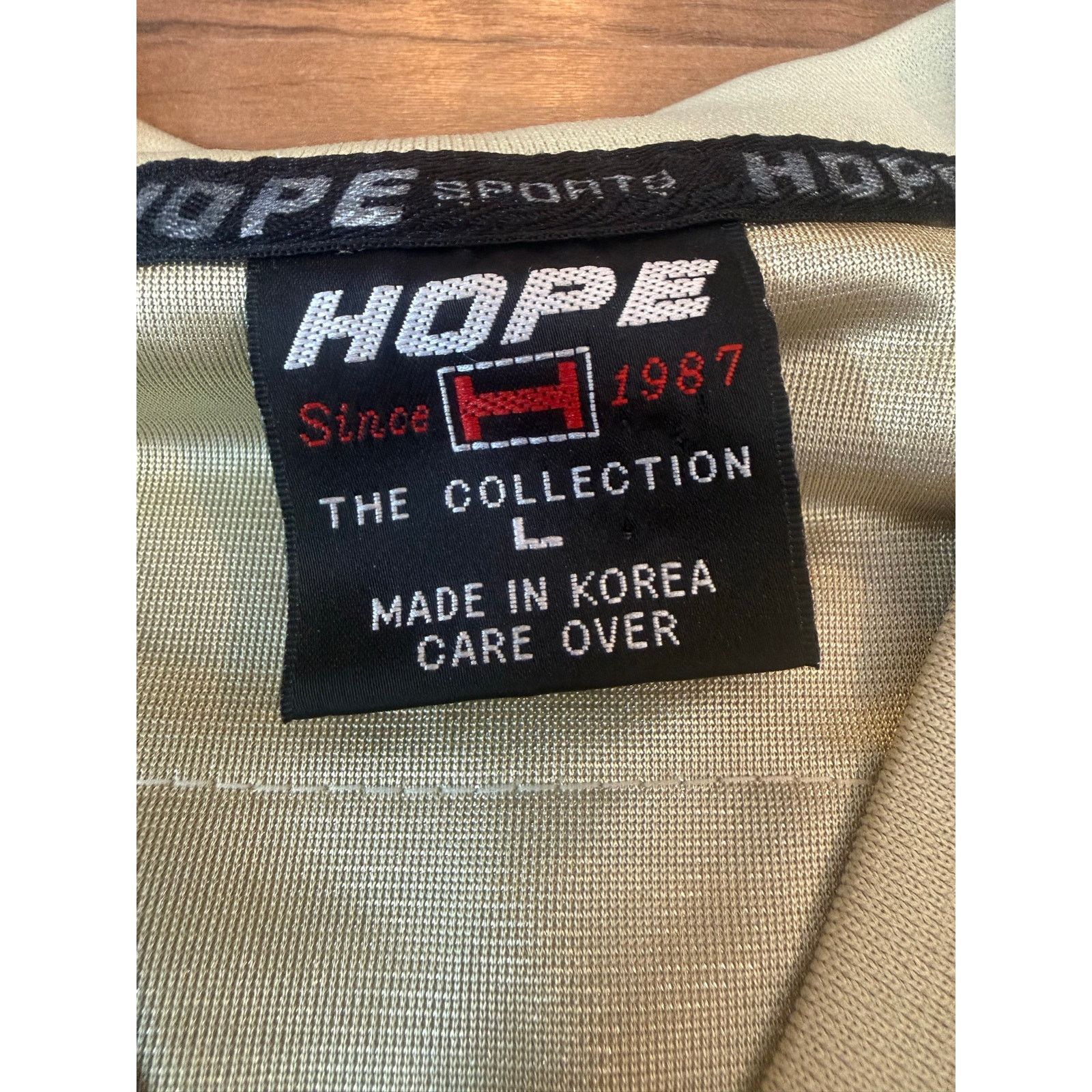 Hope Y2K Hope Sports New York Gold and Black Size Large Size US L / EU 52-54 / 3 - 3 Thumbnail