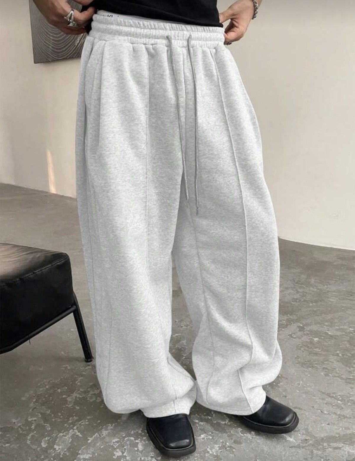 Other Baggy grey wide leg Sweatpant Size US 32 / EU 48 - 4 Thumbnail