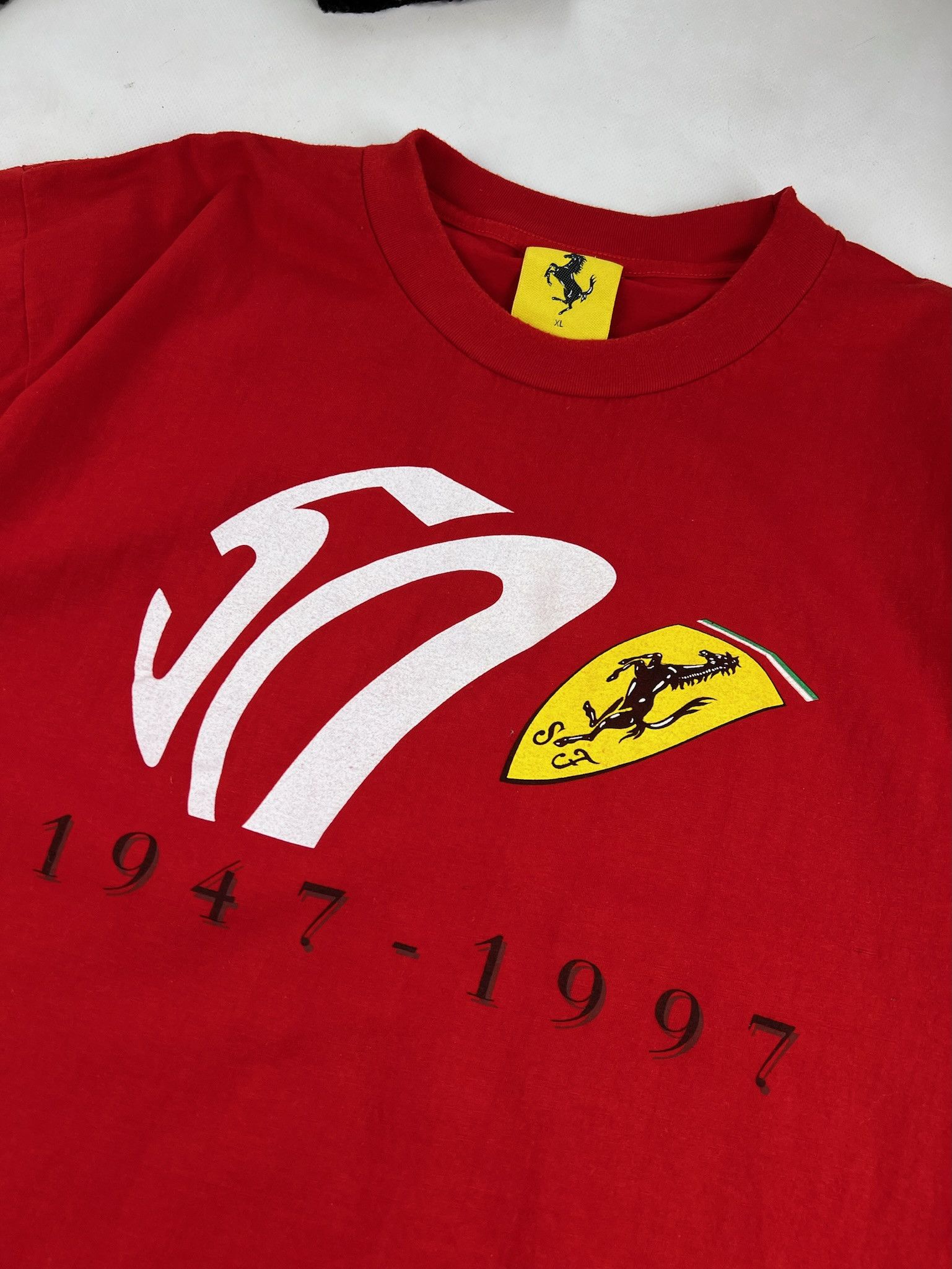 Ferrari Vintage Ferrari Racing F1 T-Shirt 1996 Big Logo Red Men Sz L Size US XL / EU 56 / 4 - 6 Thumbnail