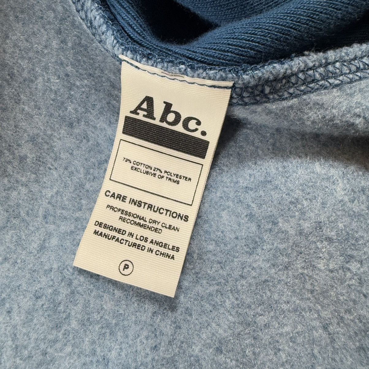 Advisory Board Crystals × Kith Kith Advisory Board Crystals “I Love Kith” Hoodie Navy(SS23) Size US L / EU 52-54 / 3 - 6 Thumbnail