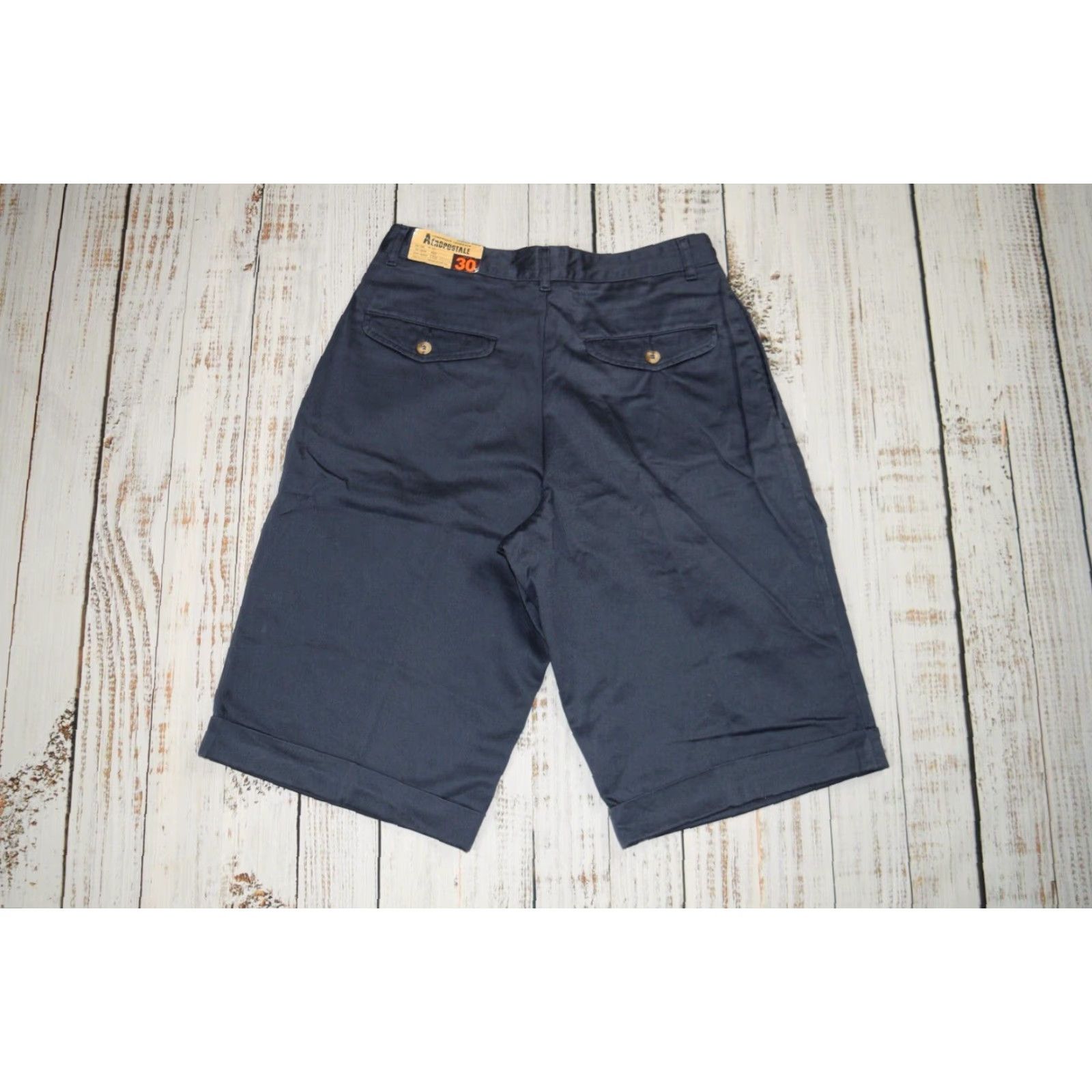Vintage VINTAGE AÉROPOSTALE CHINO SHORTS BNWT CUFFED NAVY BLUE MENS SIZE 30 90s USA Size US 30 / EU 46 - 7 Thumbnail