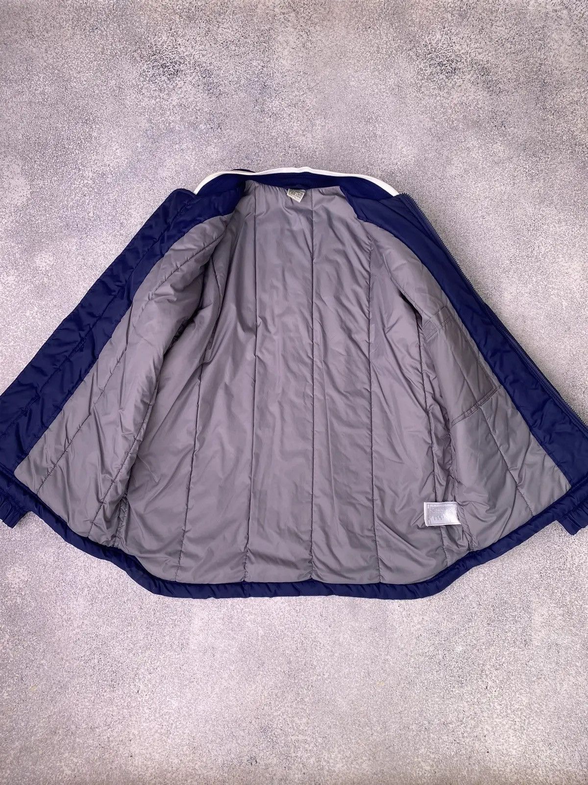 Nike × Vintage Vintage Nike Big Logo Navy 90s style Jacket Size US M / EU 48-50 / 2 - 11 Thumbnail