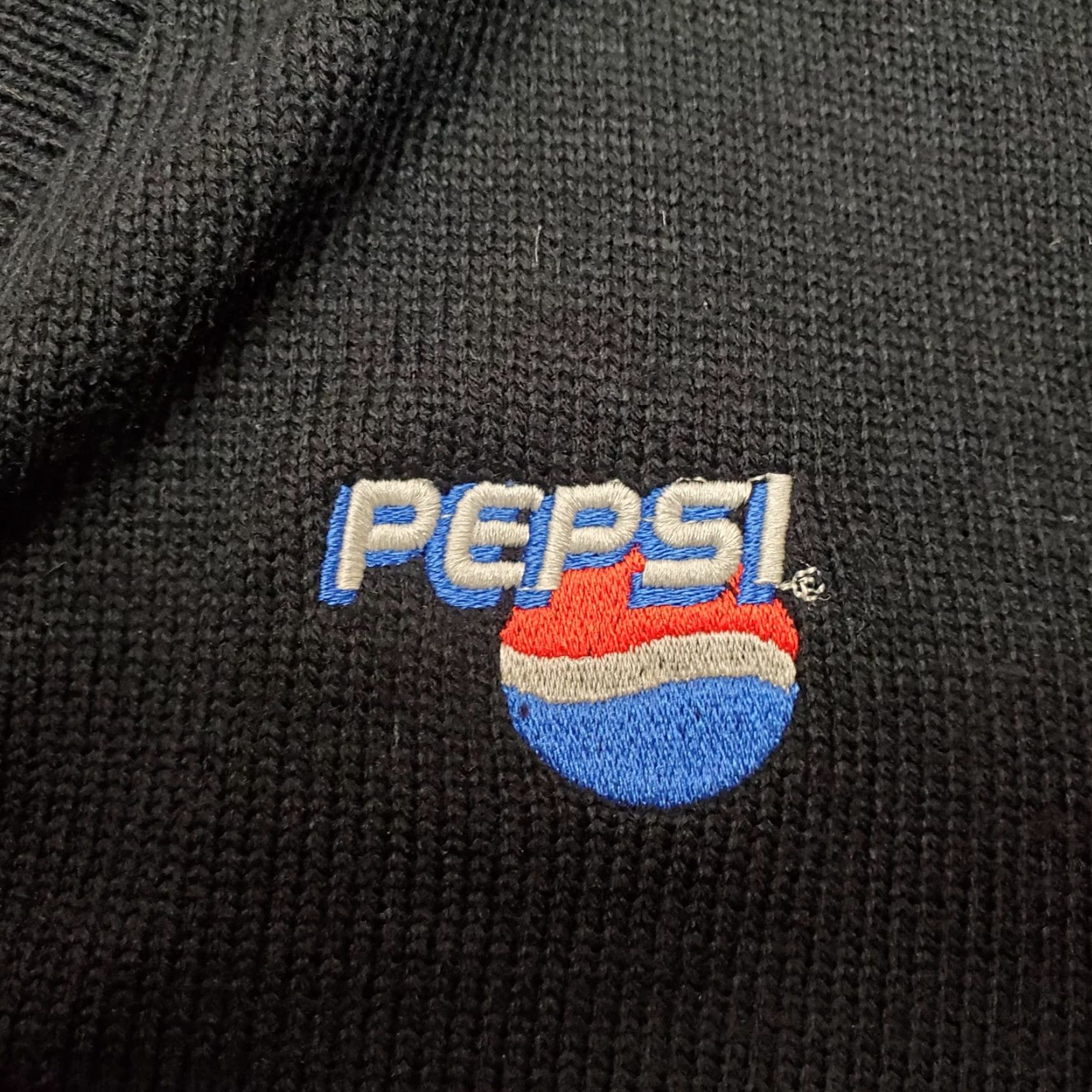 Vintage VINTAGE Pepsi Sweater Mens XL Black Knit V-Neck Long Sleeve Casual USA Size US XL / EU 56 / 4 - 4 Thumbnail